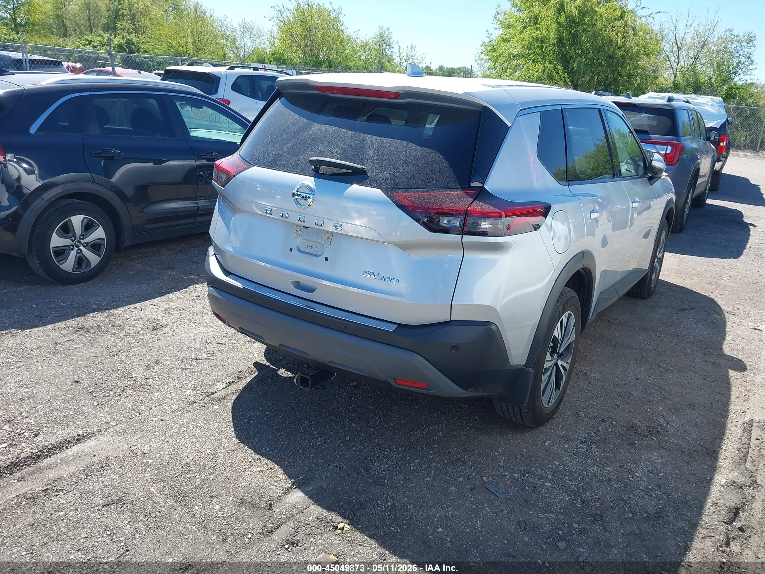 2021 Nissan Rogue Sv Intelligent Awd Silver vin: 5N1AT3BB8MC682380