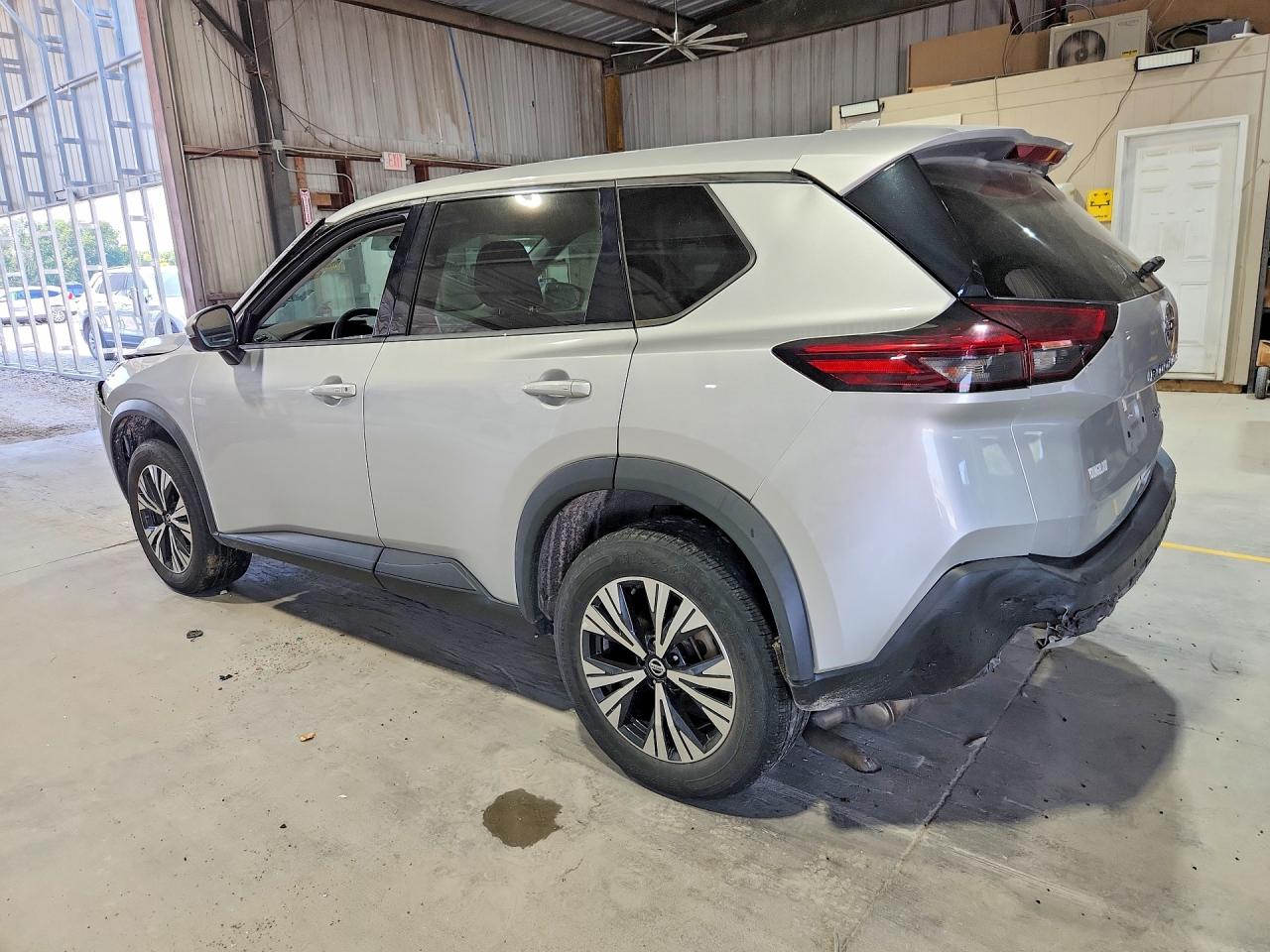 2021 Nissan Rogue Sv Silver vin: 5N1AT3BB8MC710713