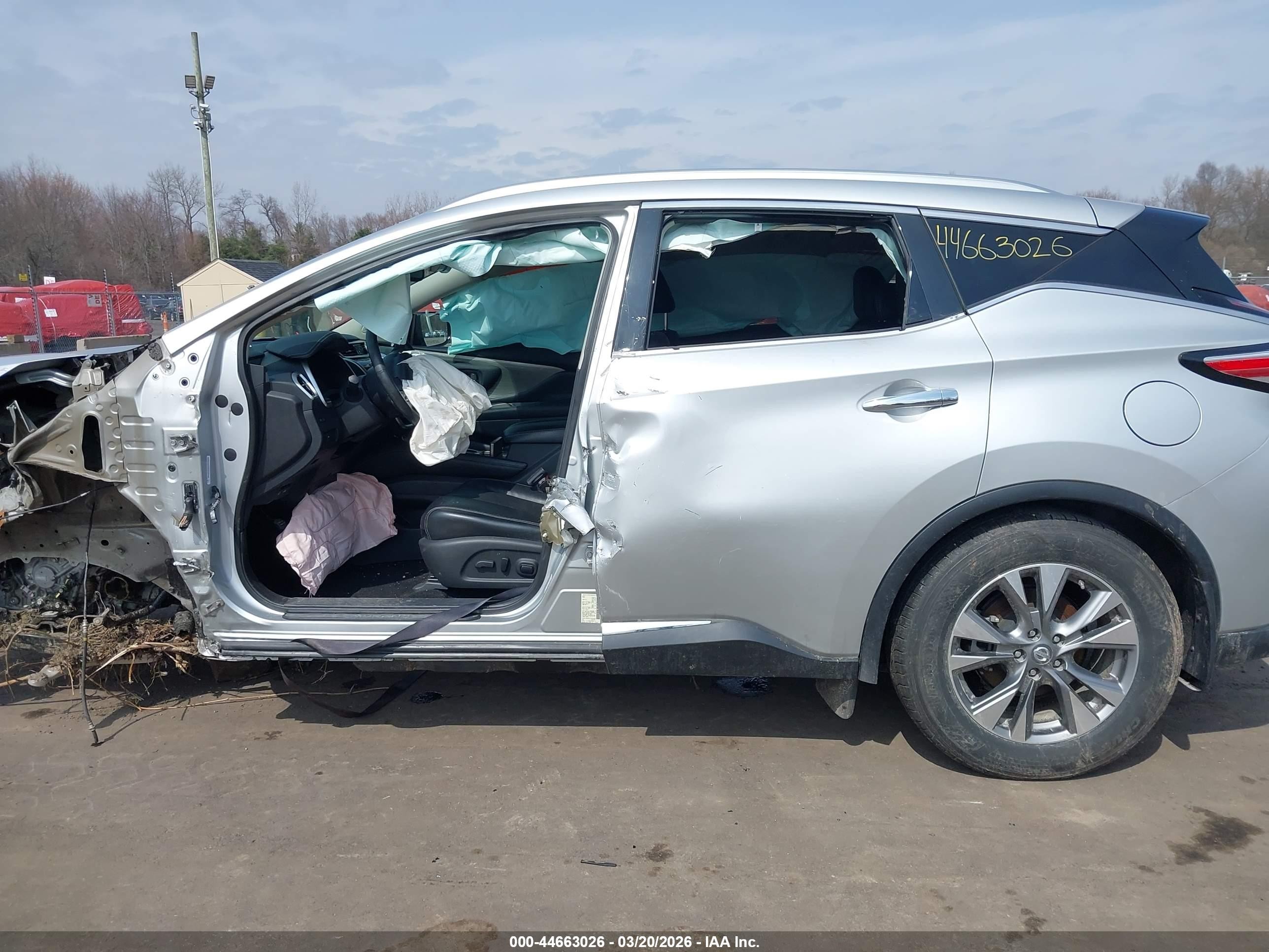 2015 Nissan Murano Sl Серебряный vin: 5N1AZ2MG0FN239360
