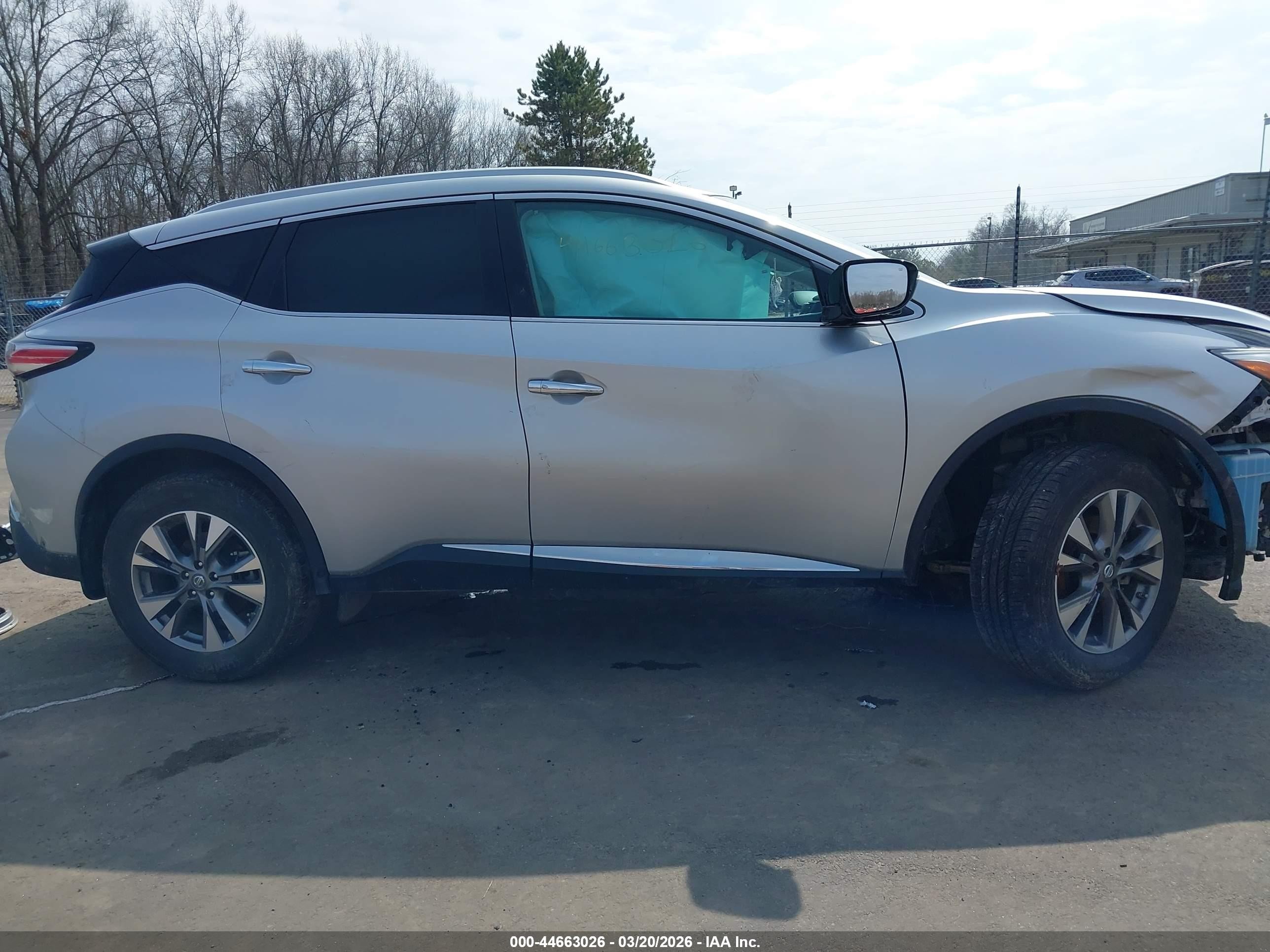 2015 Nissan Murano Sl Серебряный vin: 5N1AZ2MG0FN239360