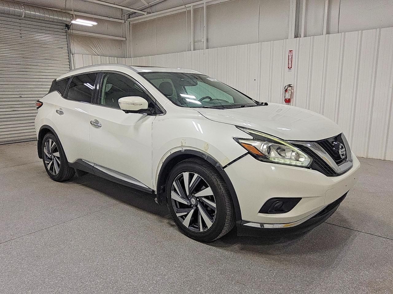 2015 Nissan Murano Platinum White vin: 5N1AZ2MG0FN240296