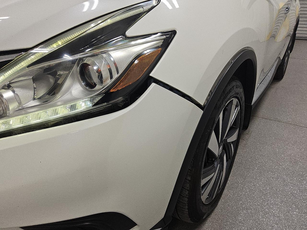 2015 Nissan Murano Platinum White vin: 5N1AZ2MG0FN240296 Damage: Front Bumper/Cover, Broken, Replacement Required