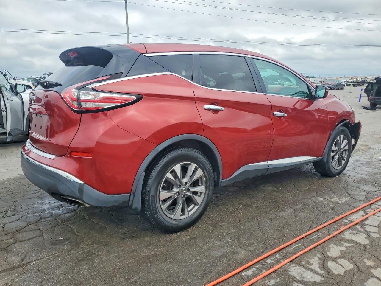 2015 Nissan Murano S Red vin: 5N1AZ2MG0FN276649