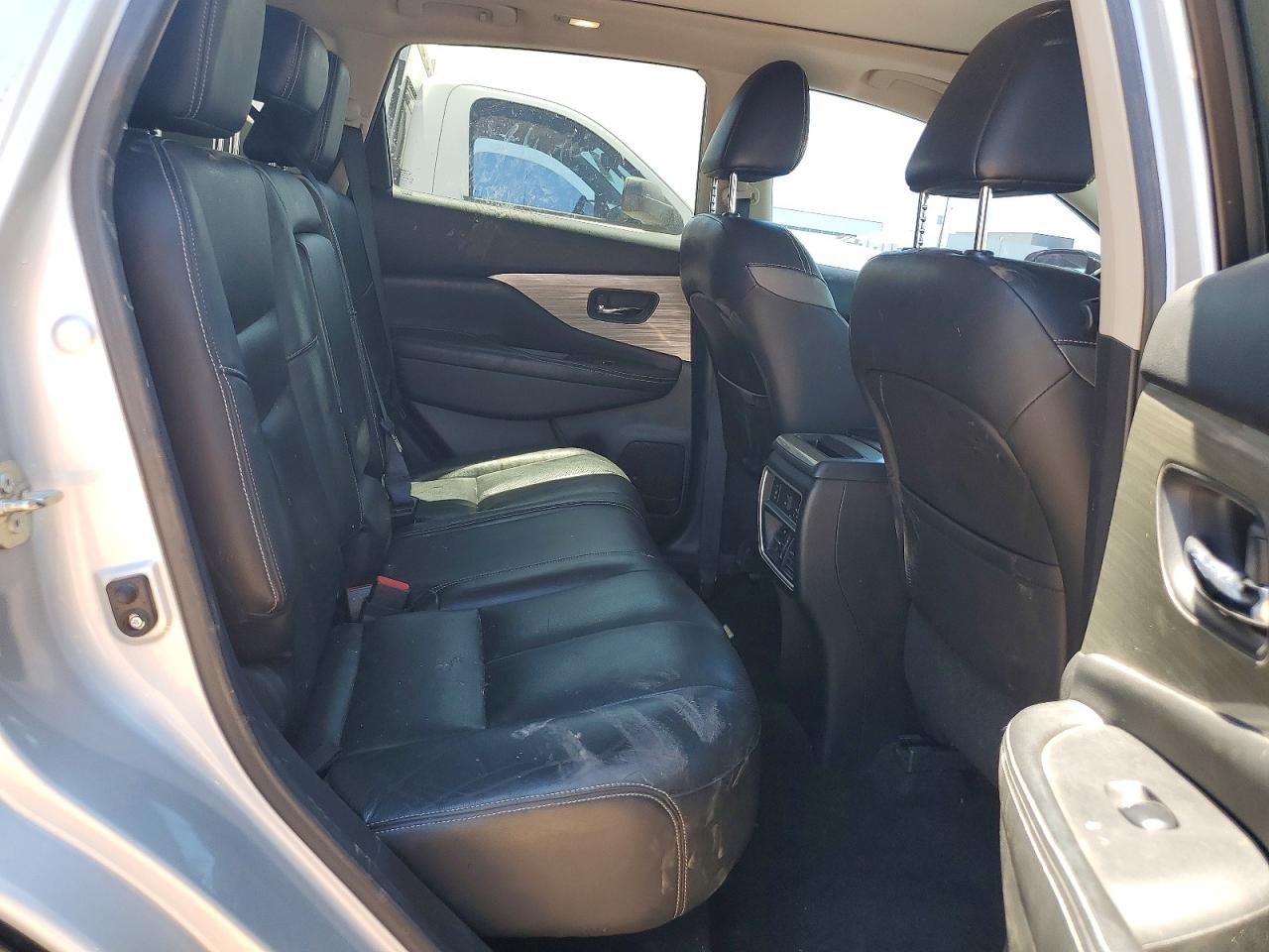 2015 Nissan Murano Platinum Серебряный vin: 5N1AZ2MG1FN227122