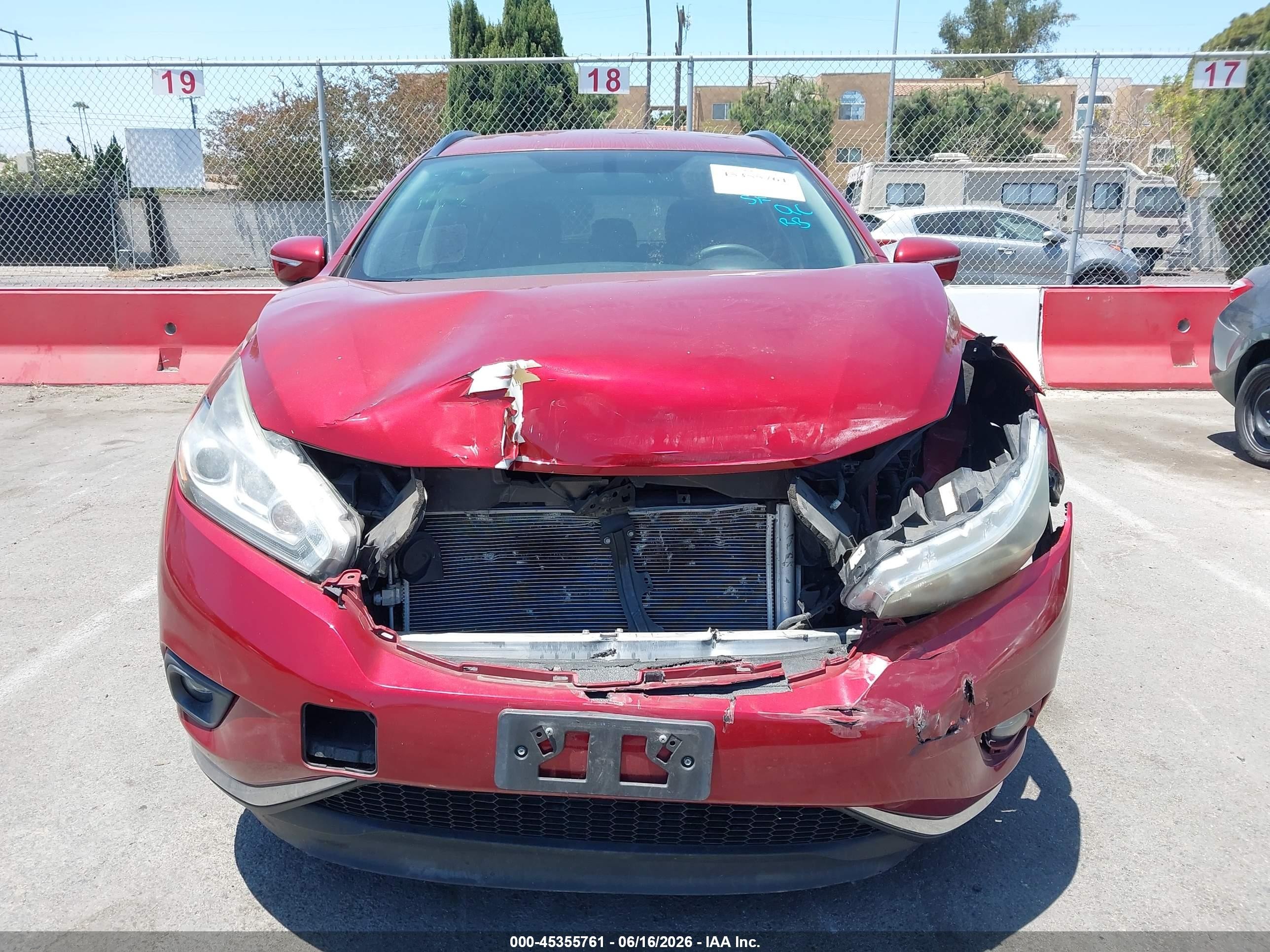 2015 Nissan Murano Sv Red vin: 5N1AZ2MG1FN261707
