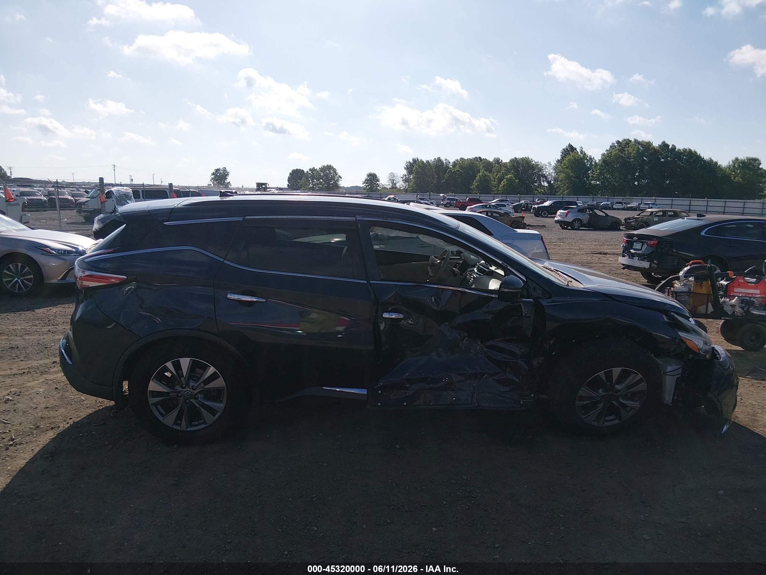 2015 Nissan Murano Sv Gray vin: 5N1AZ2MG1FN280306