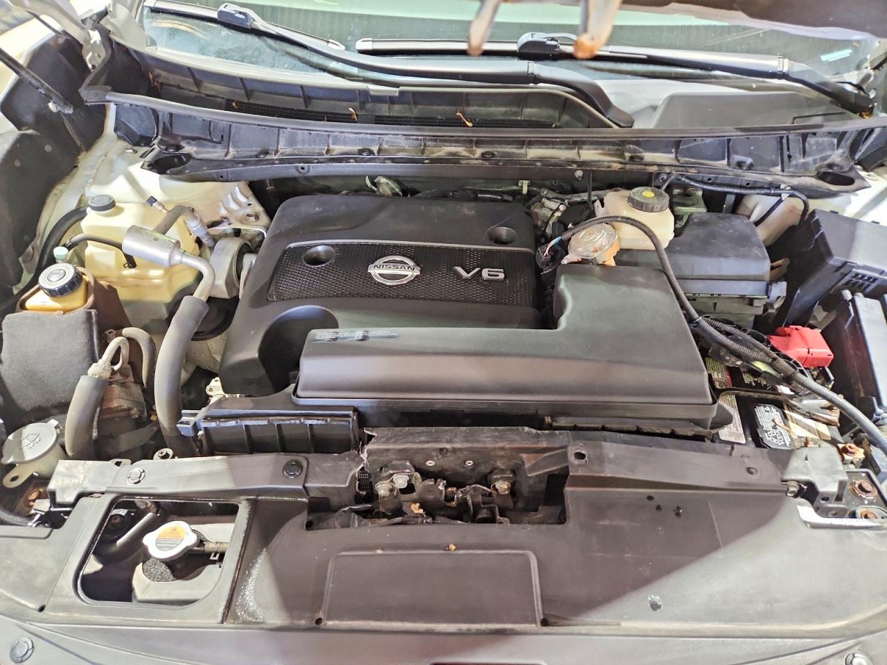 2015 Nissan Murano Sv Белый vin: 5N1AZ2MG2FN223385