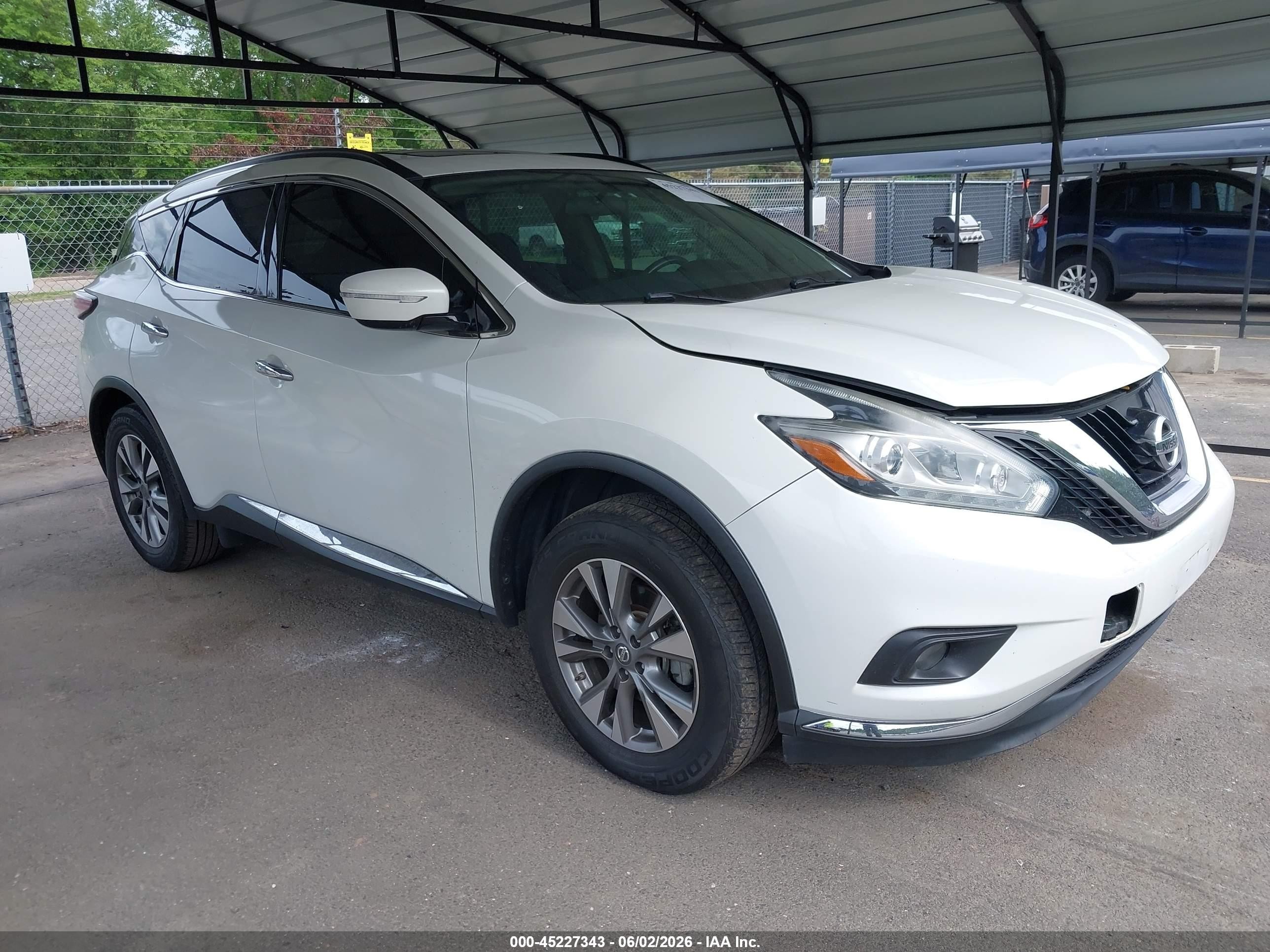 2015 Nissan Murano Sv White vin: 5N1AZ2MG2FN262526