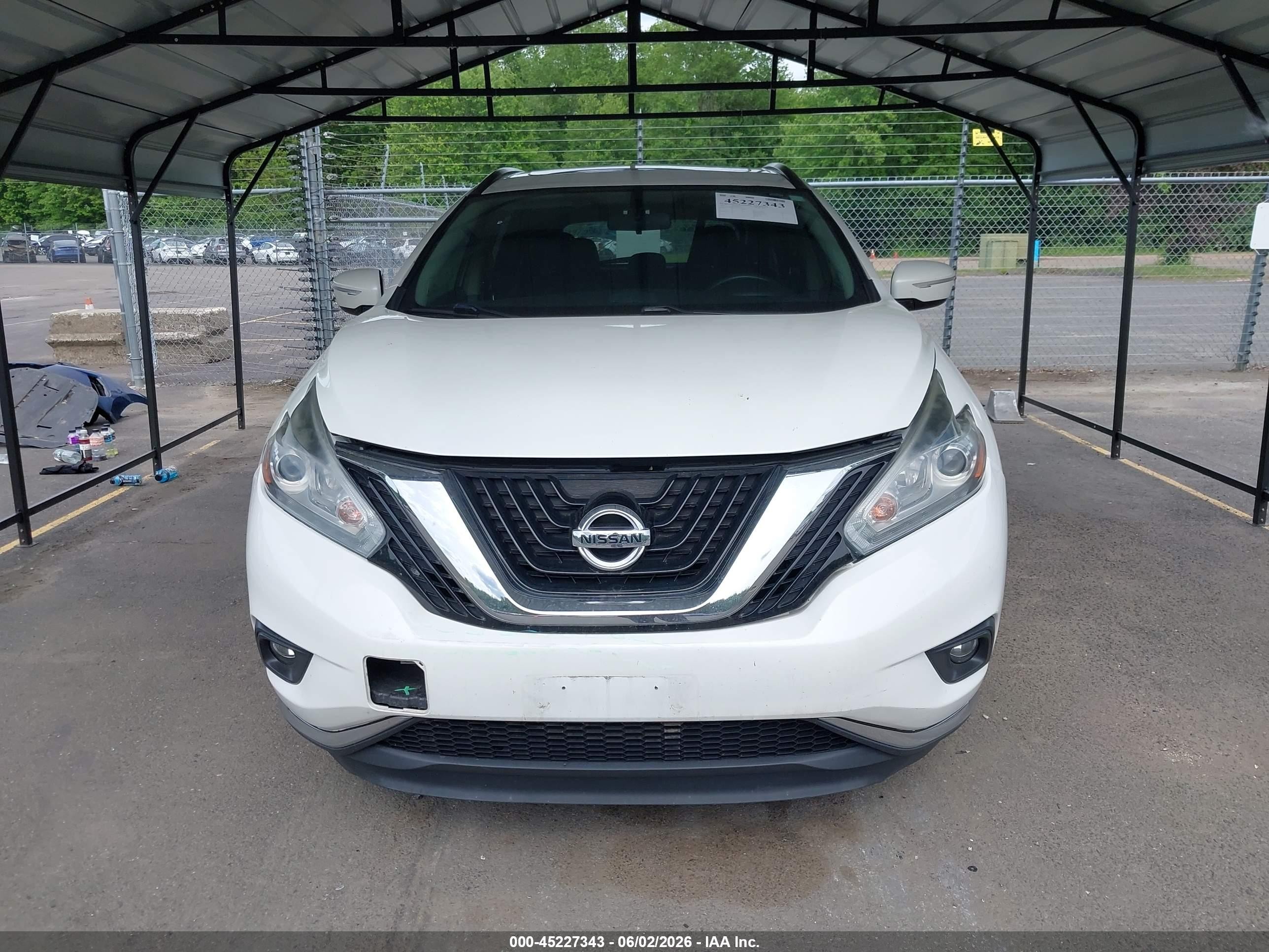 2015 Nissan Murano Sv White vin: 5N1AZ2MG2FN262526