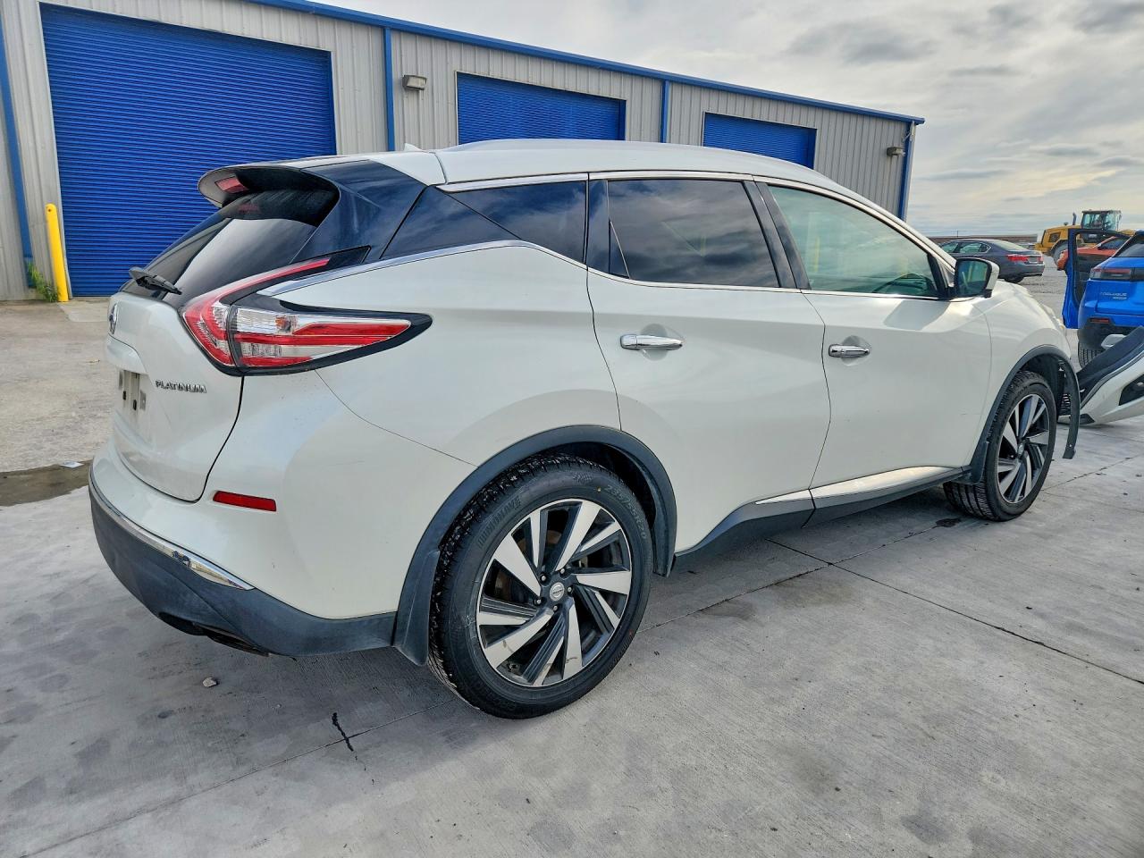 2015 Nissan Murano Platinum White vin: 5N1AZ2MG3FN250501