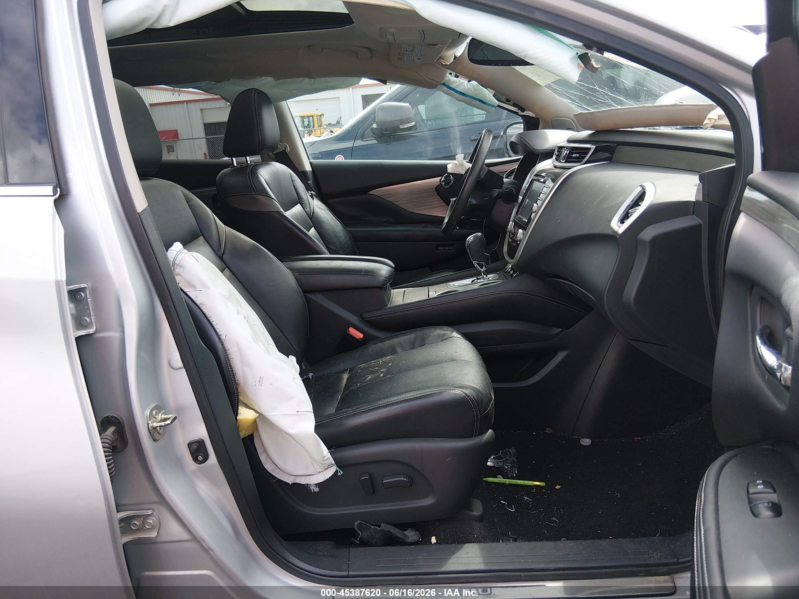 2015 Nissan Murano Platinum Silver vin: 5N1AZ2MG4FN210637