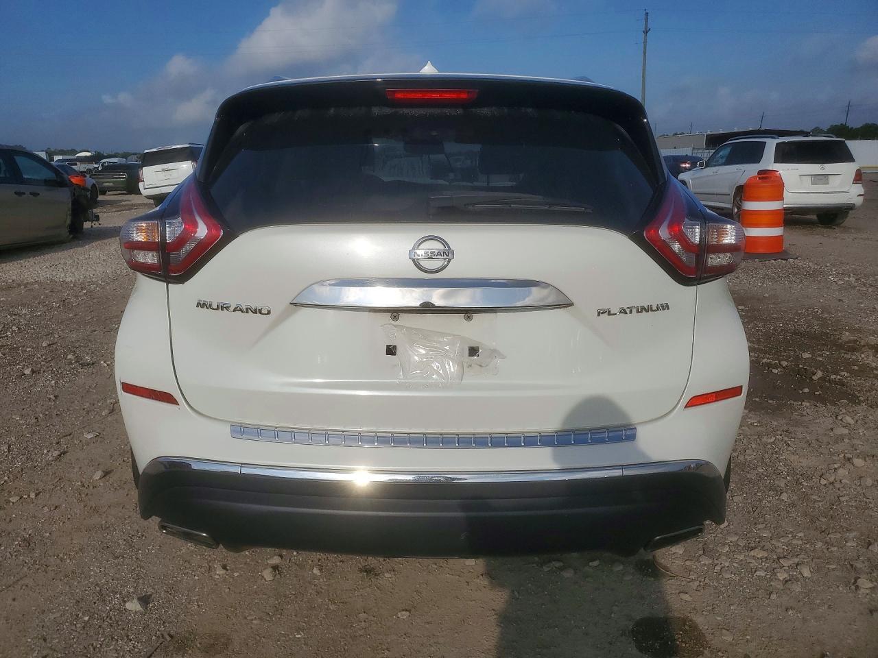2015 Nissan Murano Platinum White vin: 5N1AZ2MG4FN229124