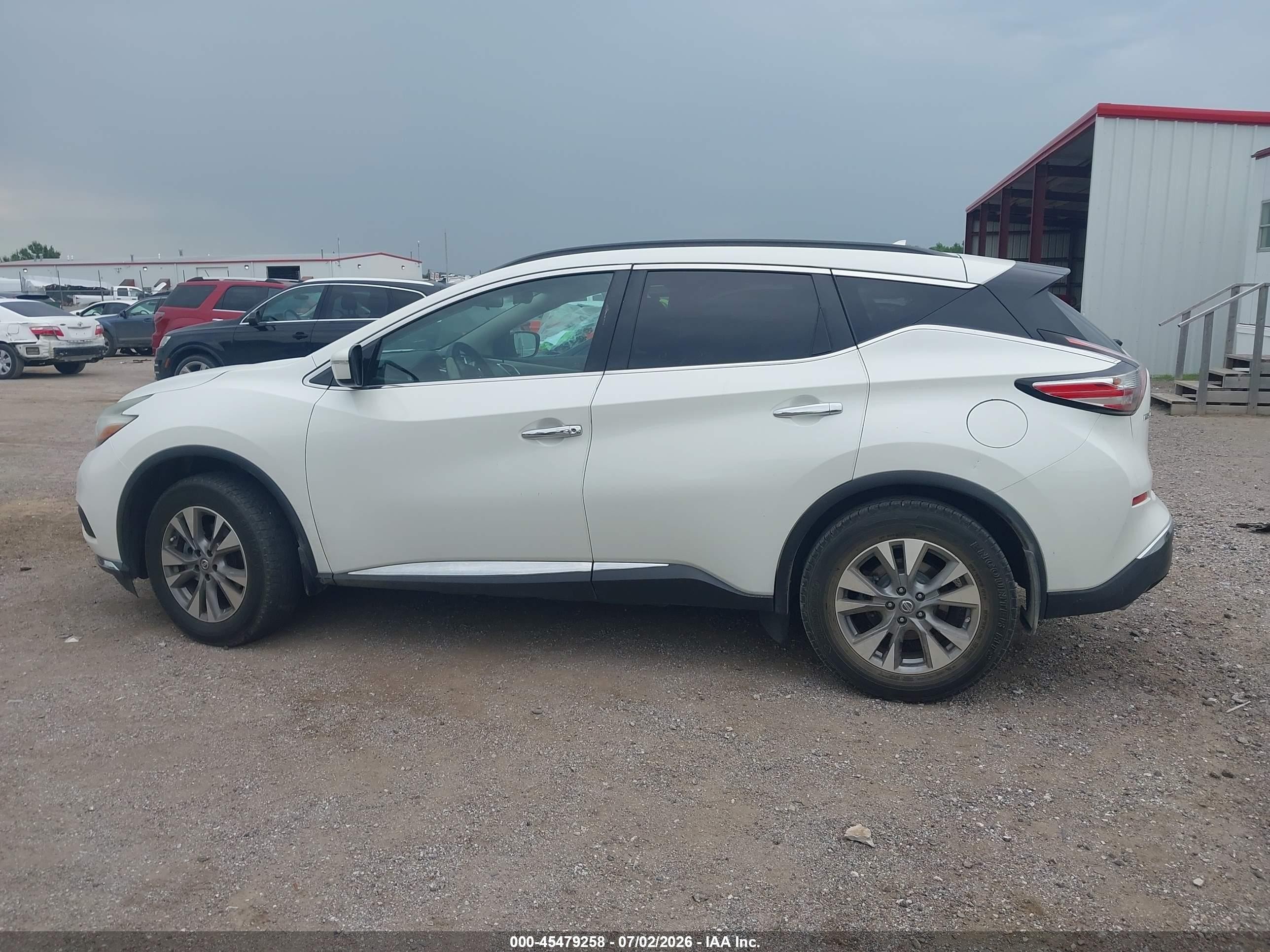 2015 Nissan Murano Sv White vin: 5N1AZ2MG4FN242231