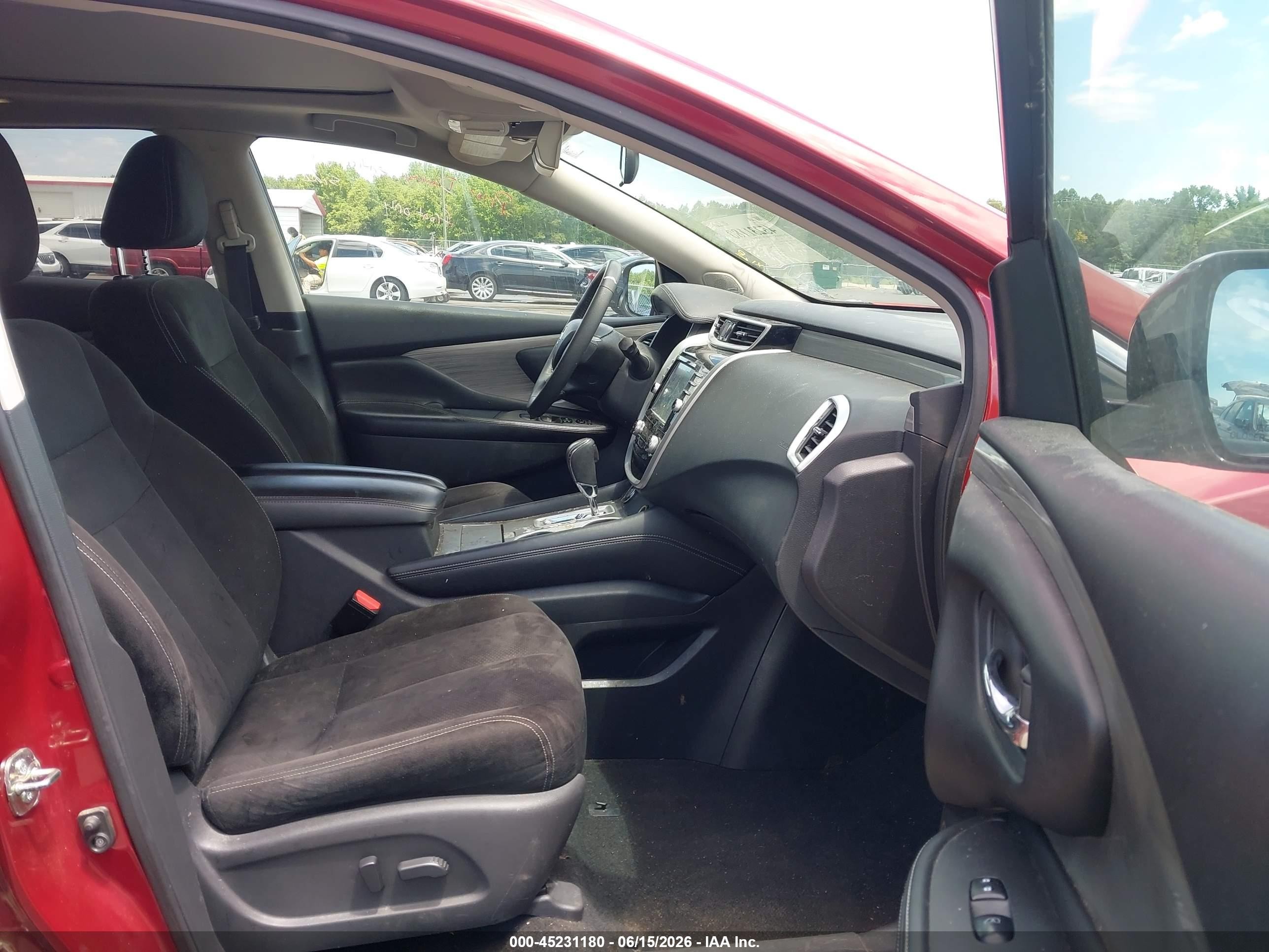 2015 Nissan Murano Platinum/s/sl/sv Red vin: 5N1AZ2MG4FN288349