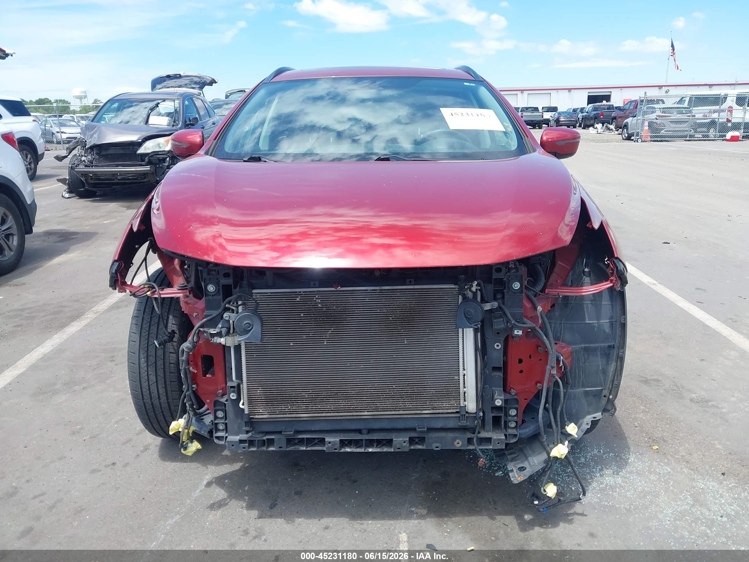 2015 Nissan Murano Platinum/s/sl/sv Red vin: 5N1AZ2MG4FN288349