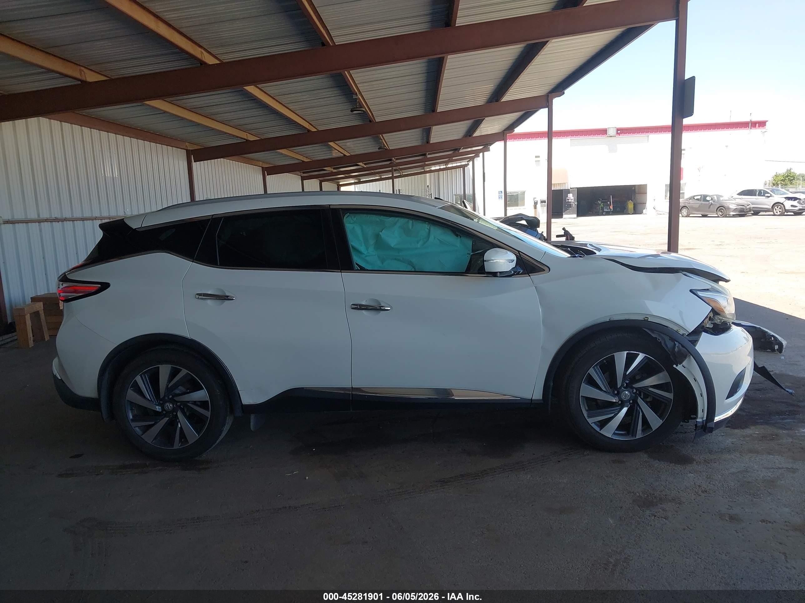 2015 Nissan Murano Platinum White vin: 5N1AZ2MG5FN257871
