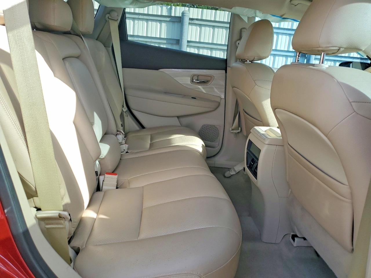 2015 Nissan Murano S Burgundy vin: 5N1AZ2MG5FN264108