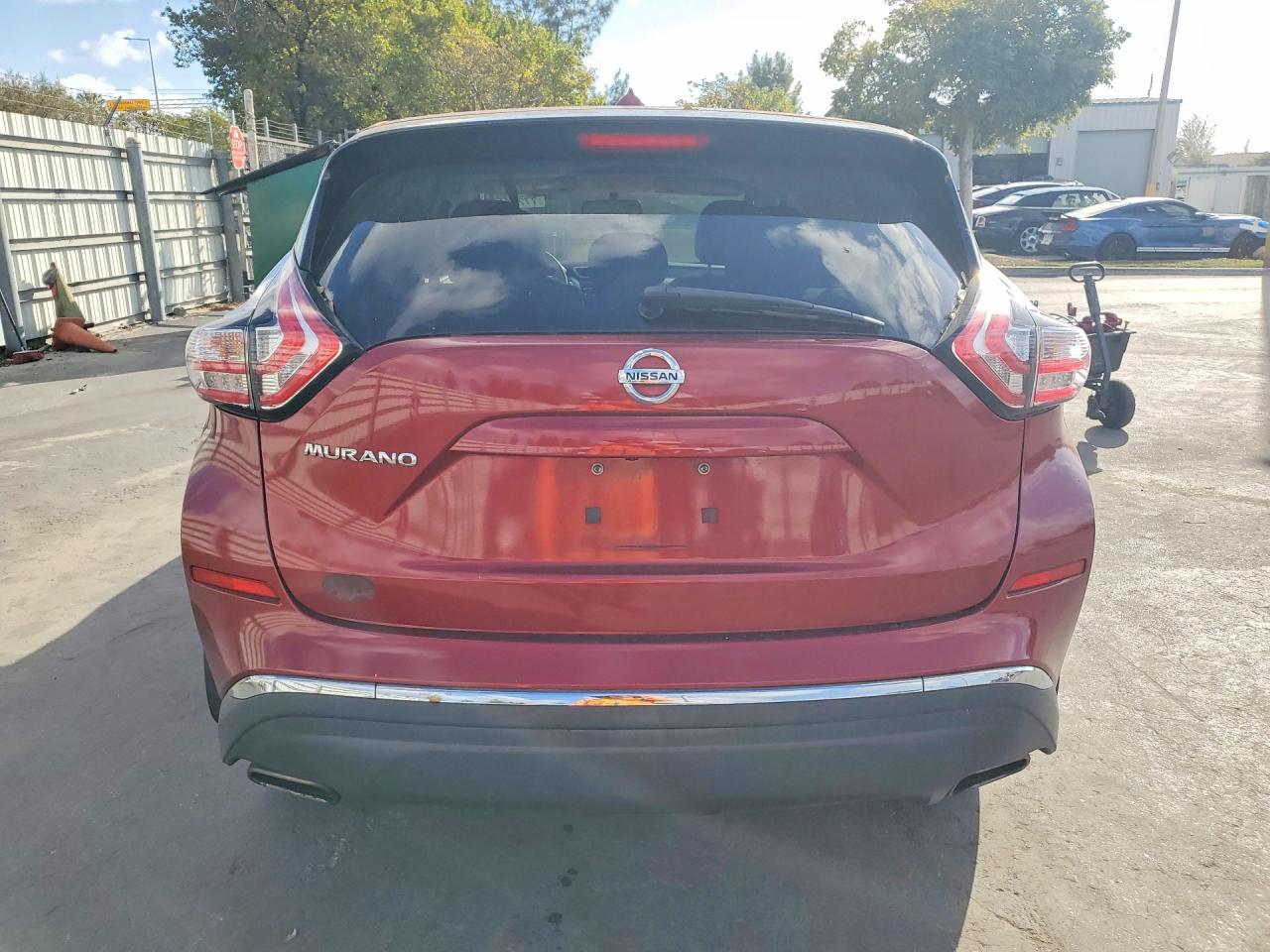 2015 Nissan Murano S Burgundy vin: 5N1AZ2MG5FN264108