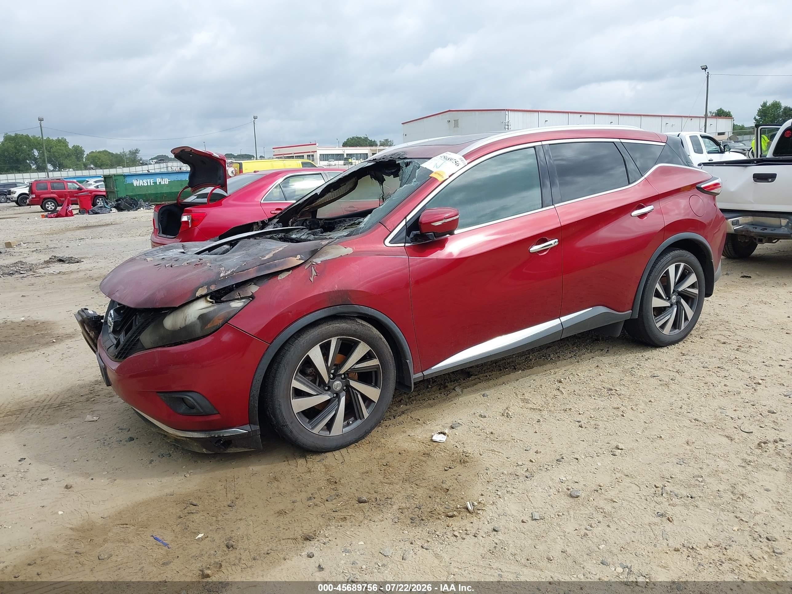 2015 Nissan Murano Platinum/s/sl/sv Red vin: 5N1AZ2MG8FN274986