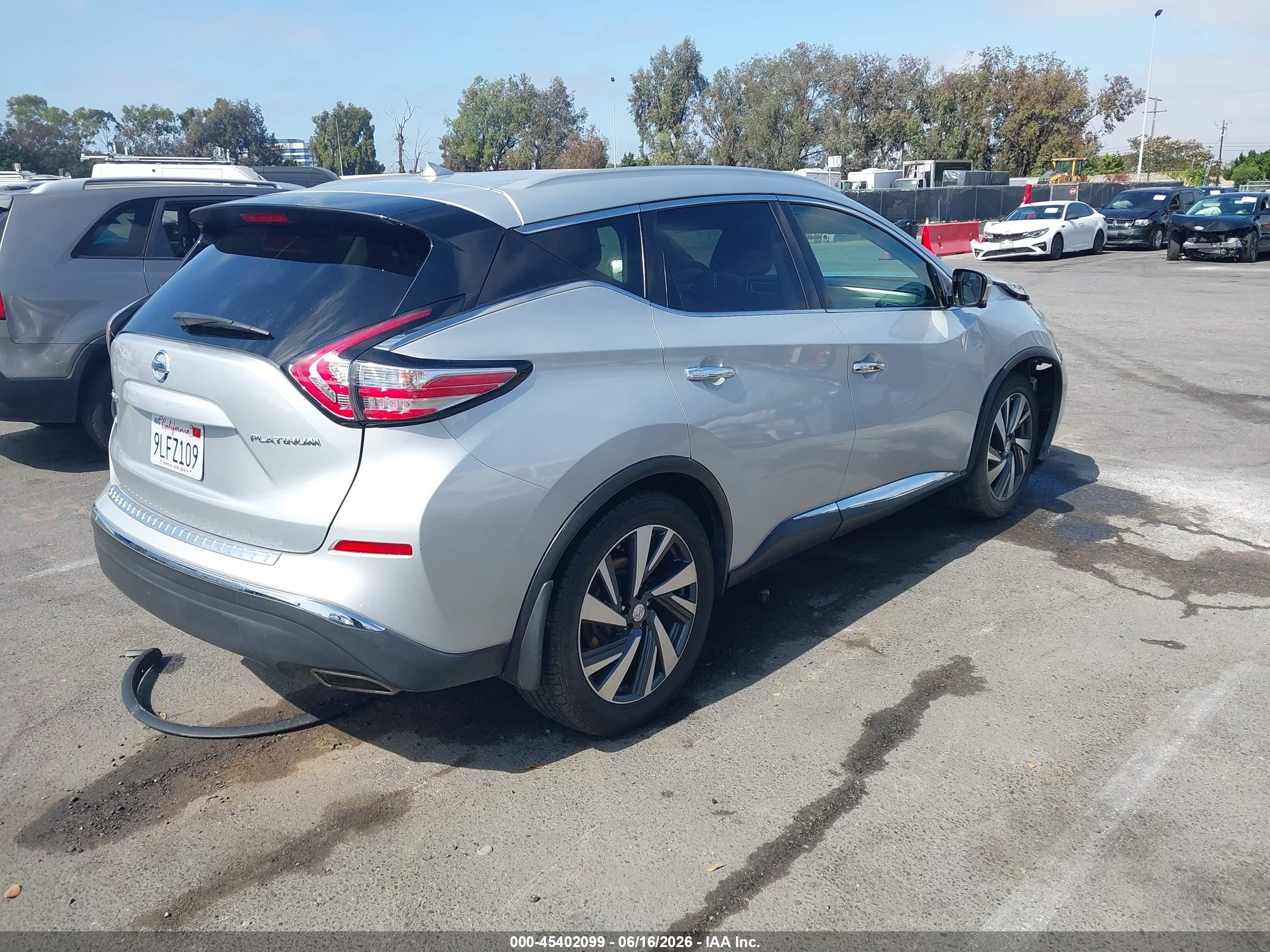 2015 Nissan Murano Platinum Silver vin: 5N1AZ2MG9FN233881