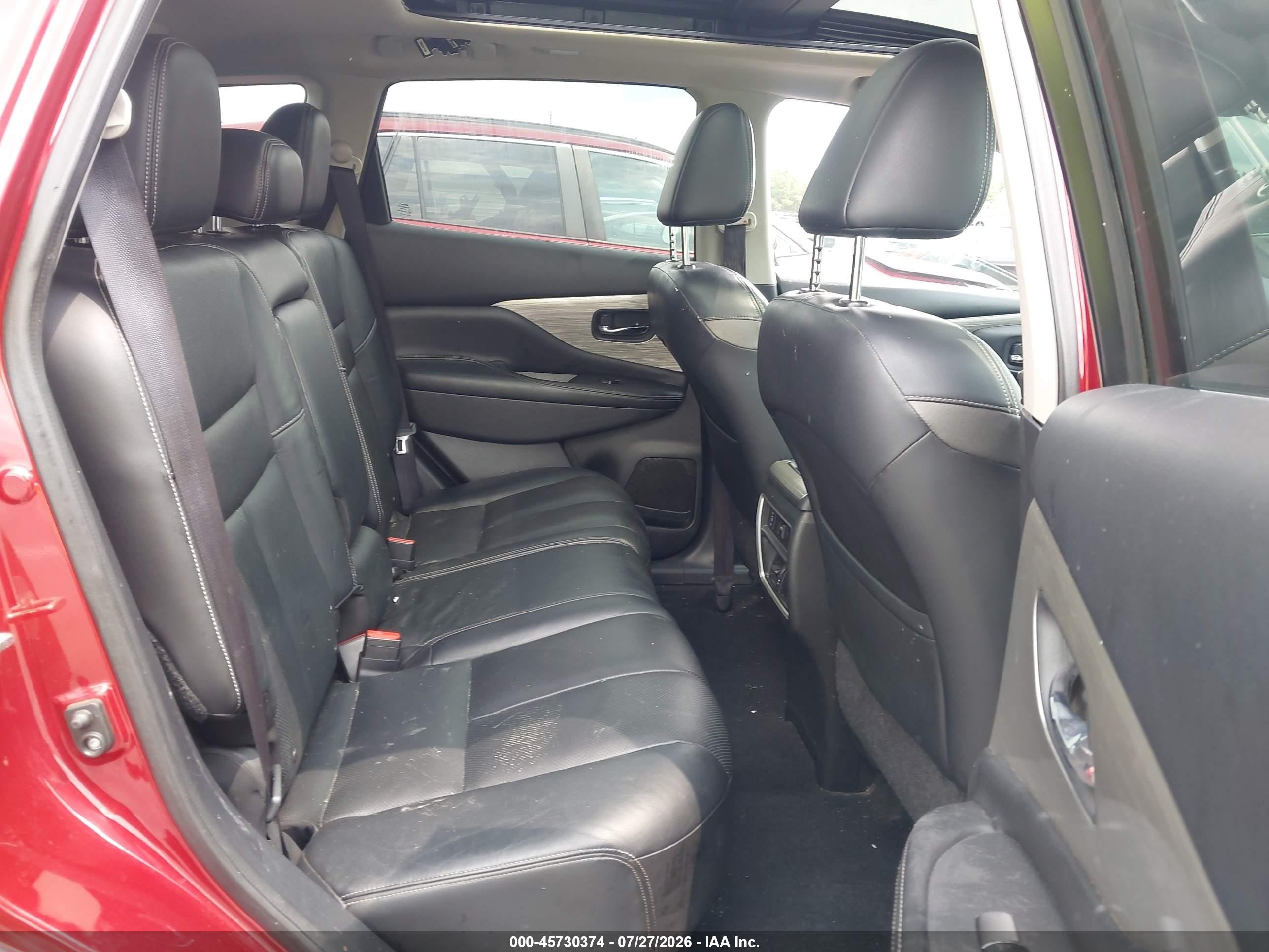 2015 Nissan Murano Platinum Red vin: 5N1AZ2MGXFN208536