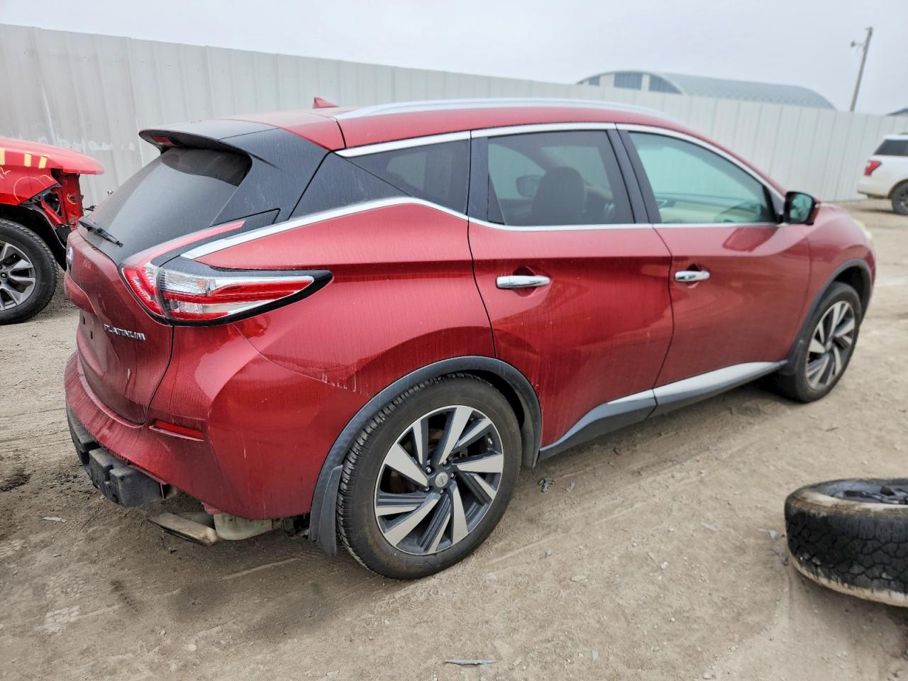 2015 Nissan Murano Platinum Red vin: 5N1AZ2MGXFN291241