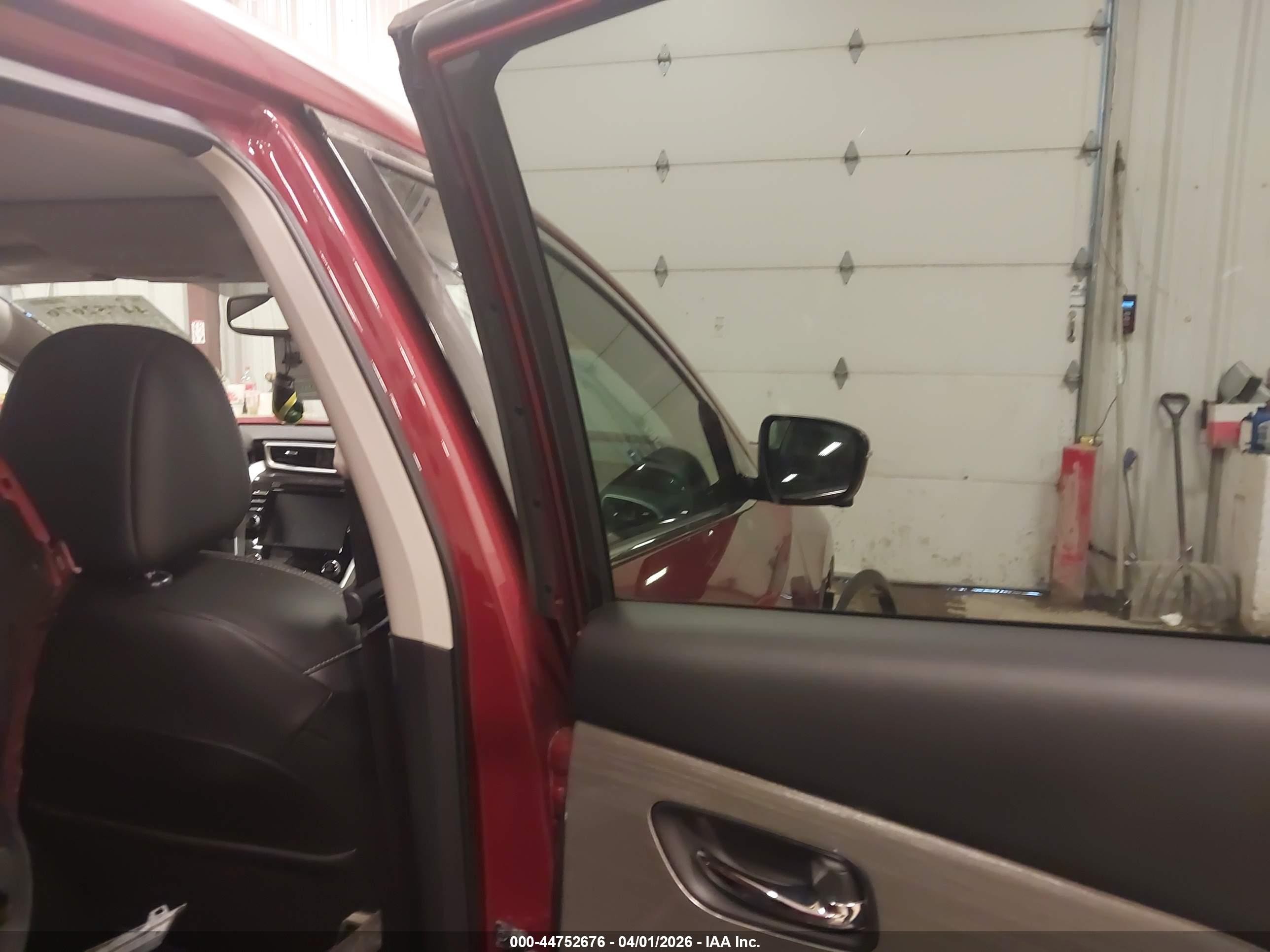 2018 Nissan Murano Platinum/s/sl/sv Красный vin: 5N1AZ2MH0JN167125