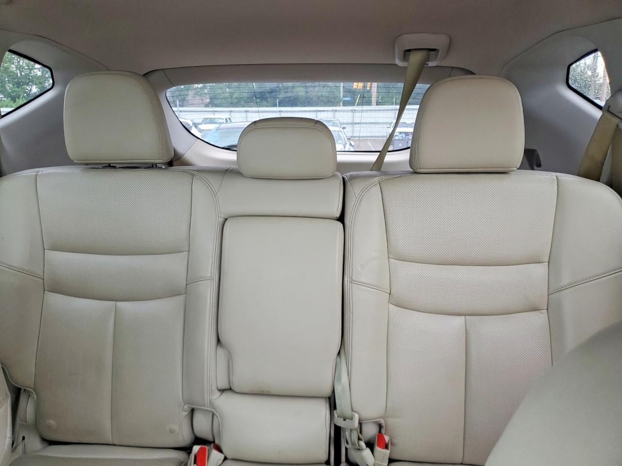 2015 Nissan Murano Platinum White vin: 5N1AZ2MH1FN259917