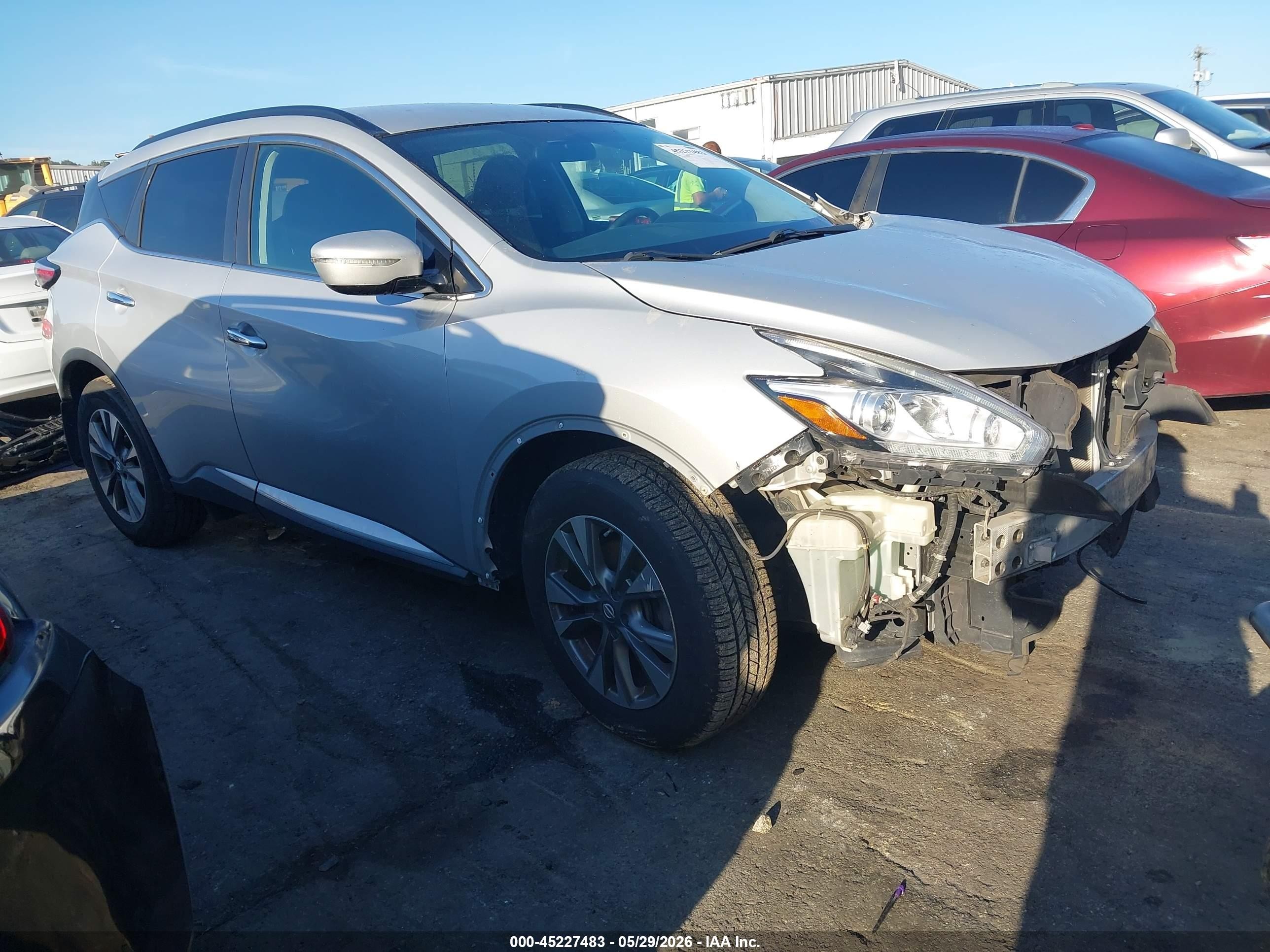 2015 Nissan Murano Sv Silver vin: 5N1AZ2MH1FN274224