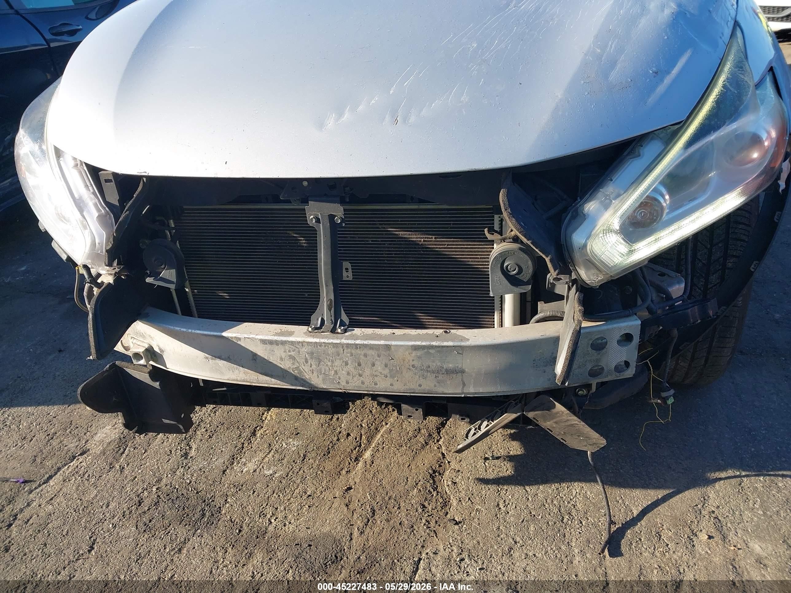2015 Nissan Murano Sv Silver vin: 5N1AZ2MH1FN274224