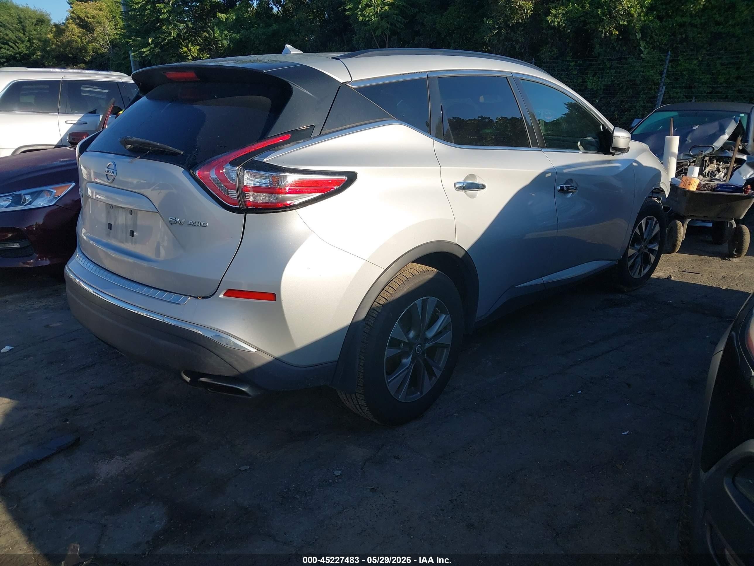 2015 Nissan Murano Sv Silver vin: 5N1AZ2MH1FN274224