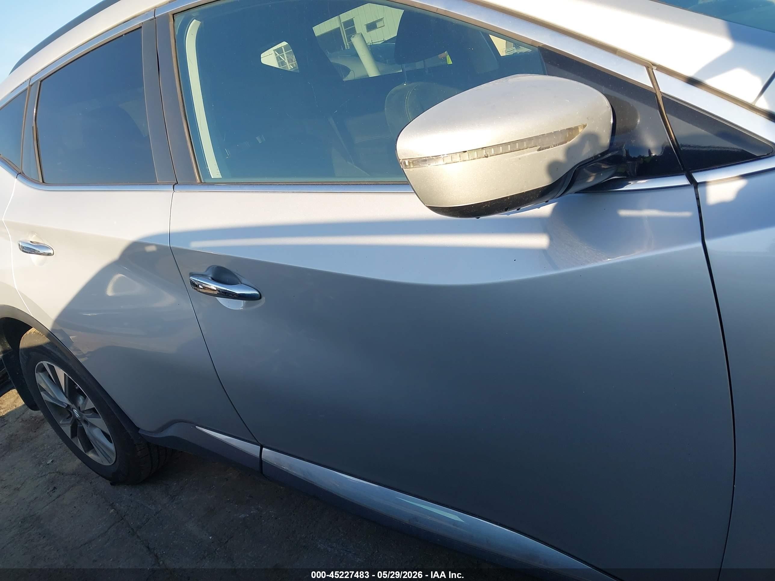 2015 Nissan Murano Sv Silver vin: 5N1AZ2MH1FN274224