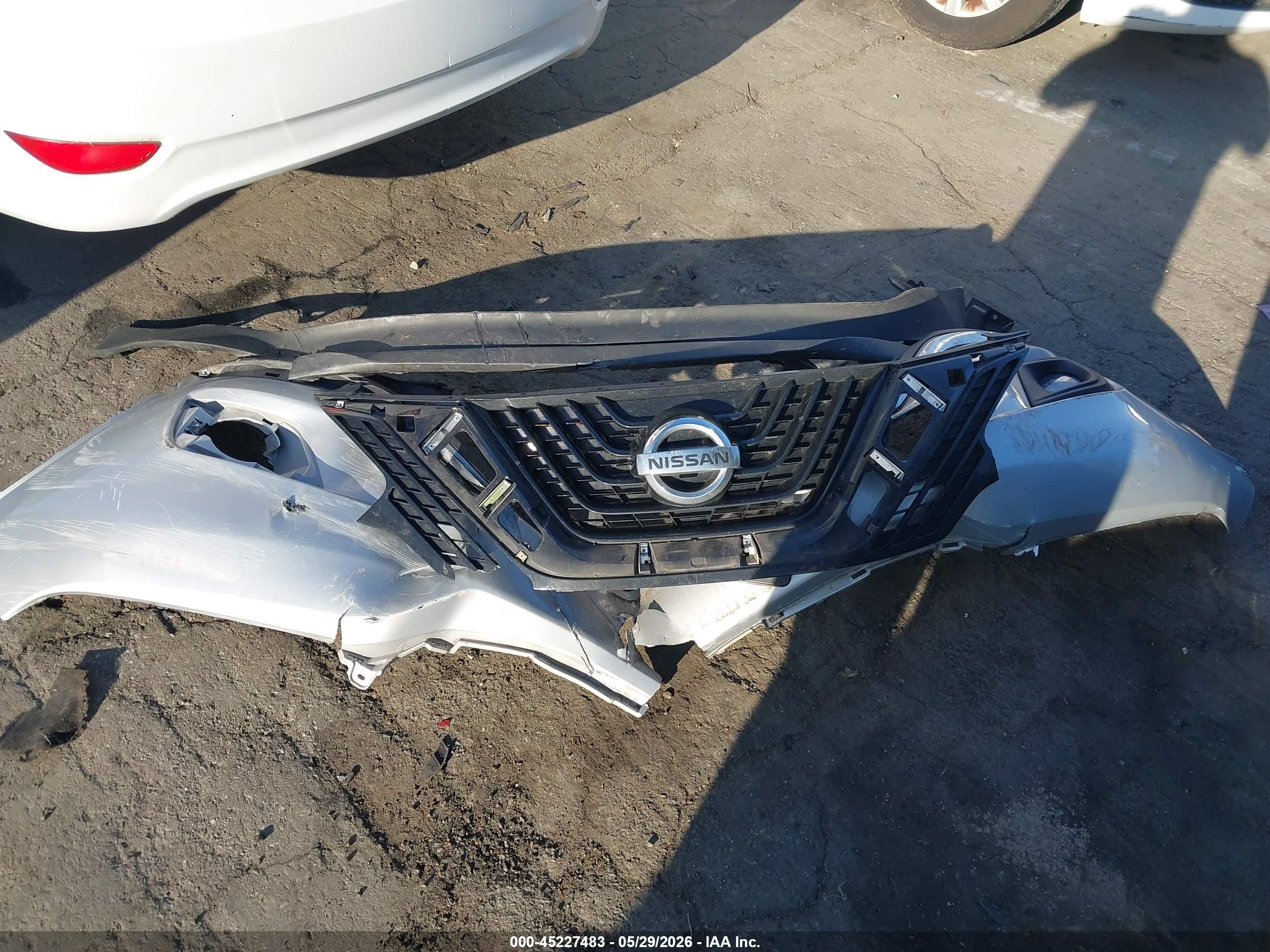 2015 Nissan Murano Sv Silver vin: 5N1AZ2MH1FN274224