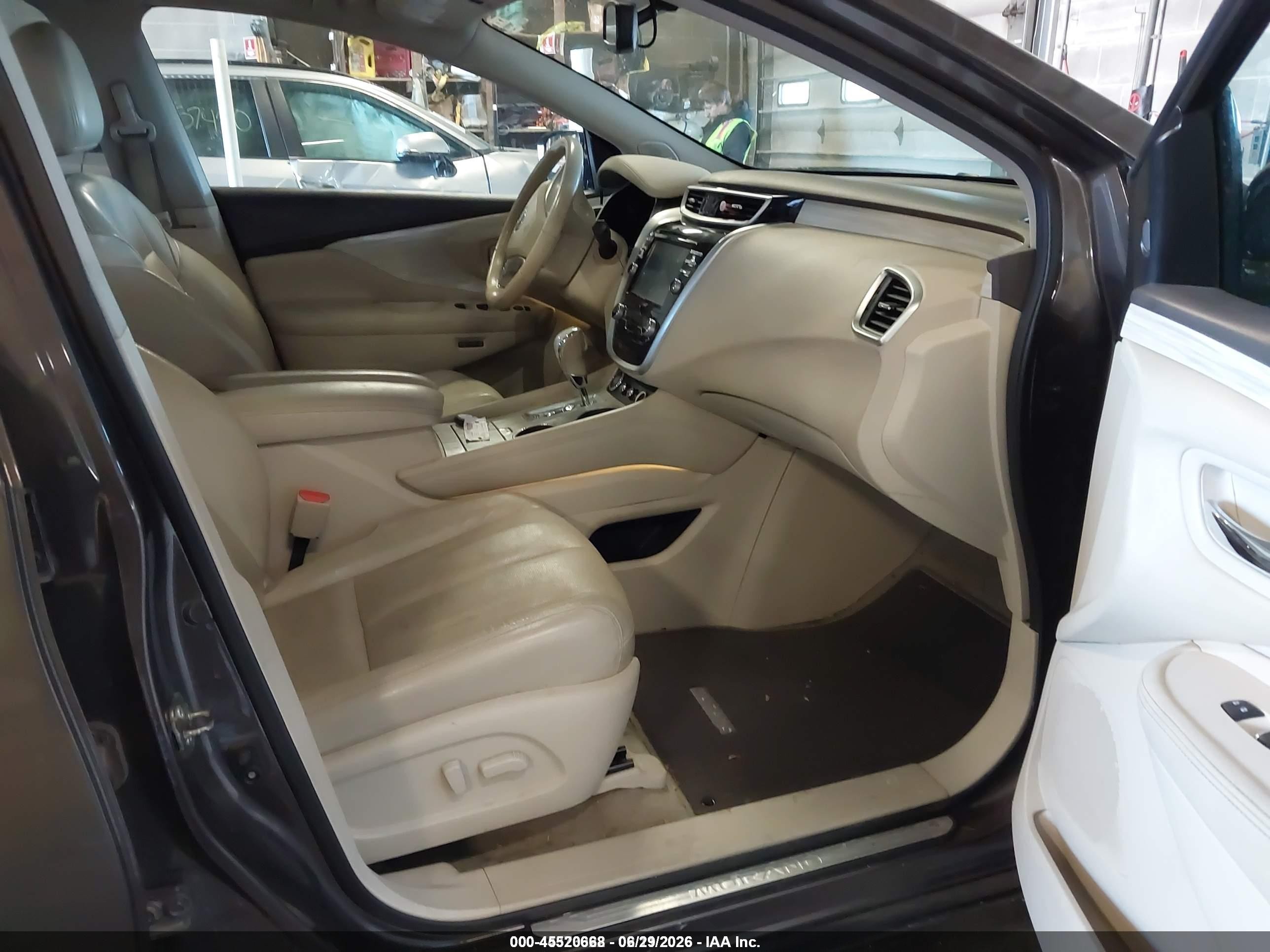 2015 Nissan Murano Platinum Gray vin: 5N1AZ2MH1FN290942