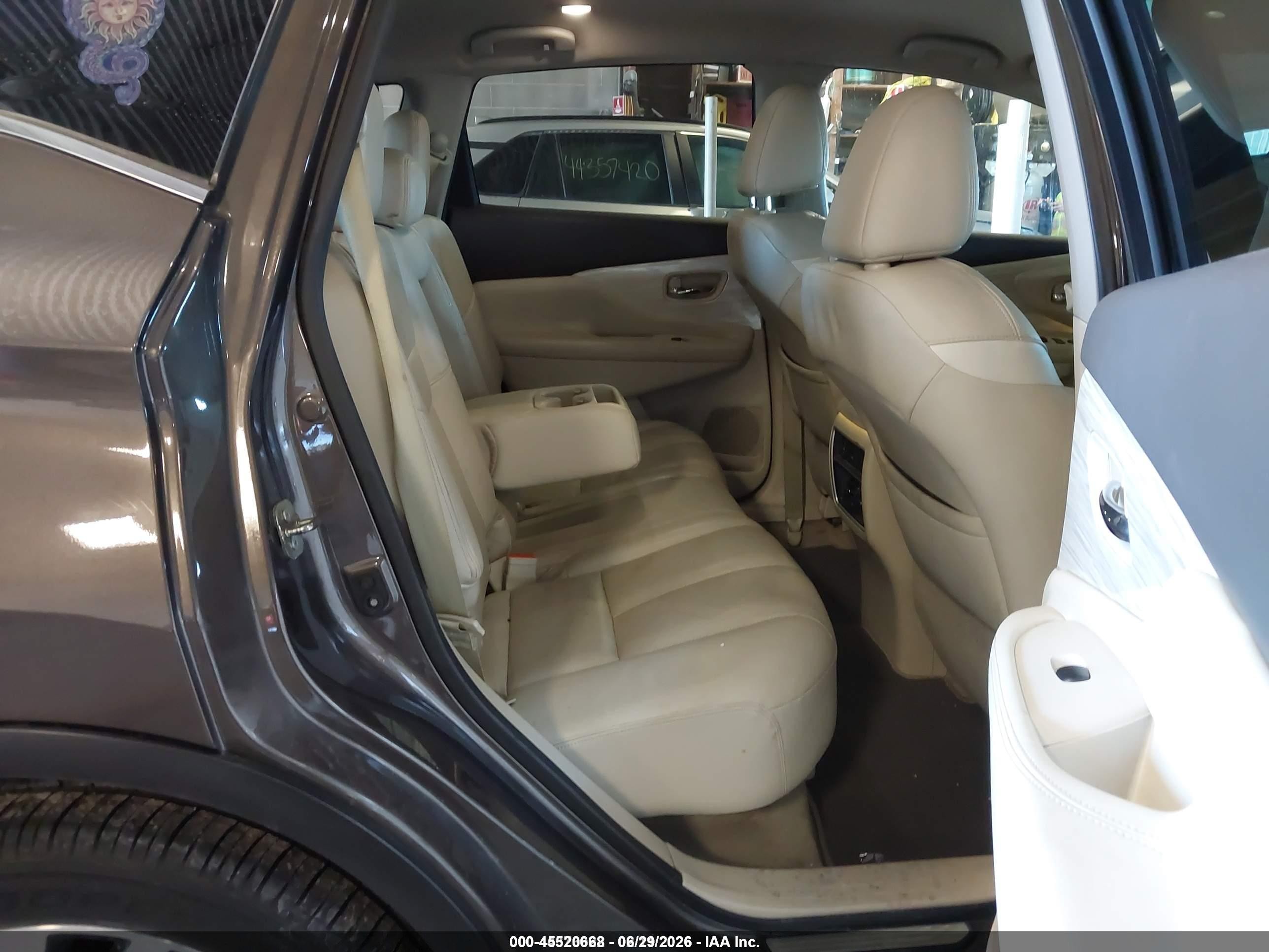 2015 Nissan Murano Platinum Gray vin: 5N1AZ2MH1FN290942