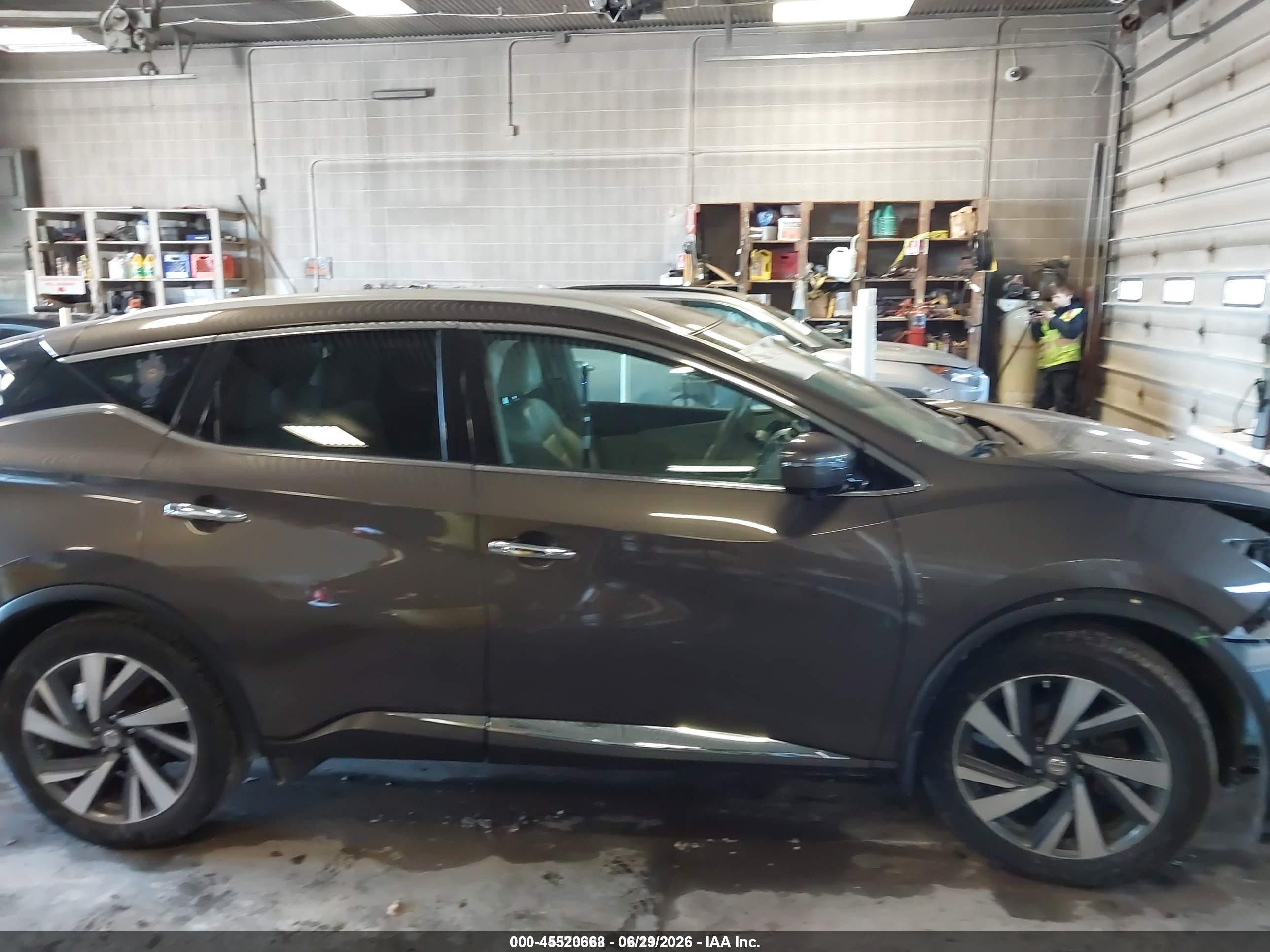 2015 Nissan Murano Platinum Gray vin: 5N1AZ2MH1FN290942