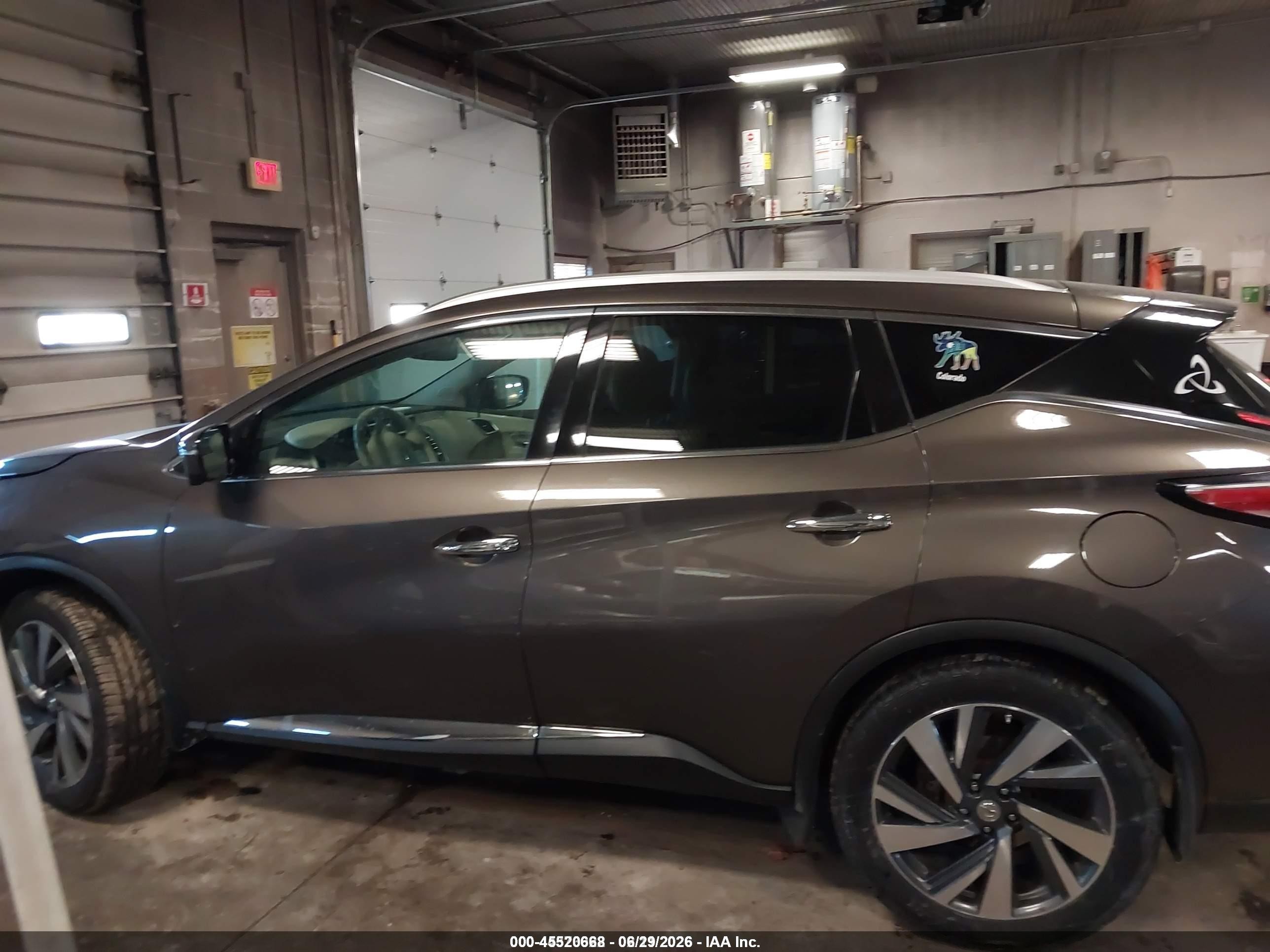 2015 Nissan Murano Platinum Gray vin: 5N1AZ2MH1FN290942