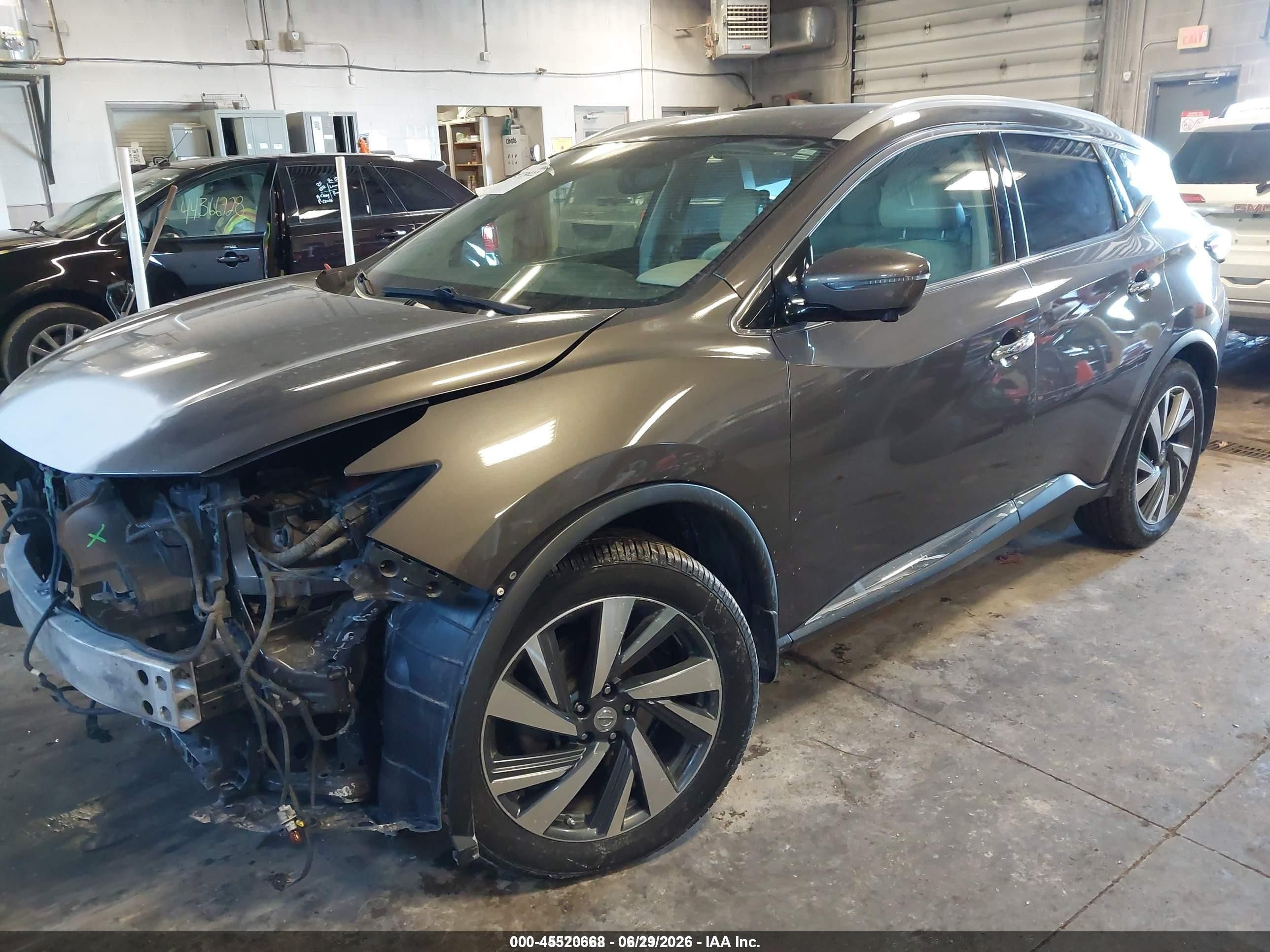 2015 Nissan Murano Platinum Gray vin: 5N1AZ2MH1FN290942