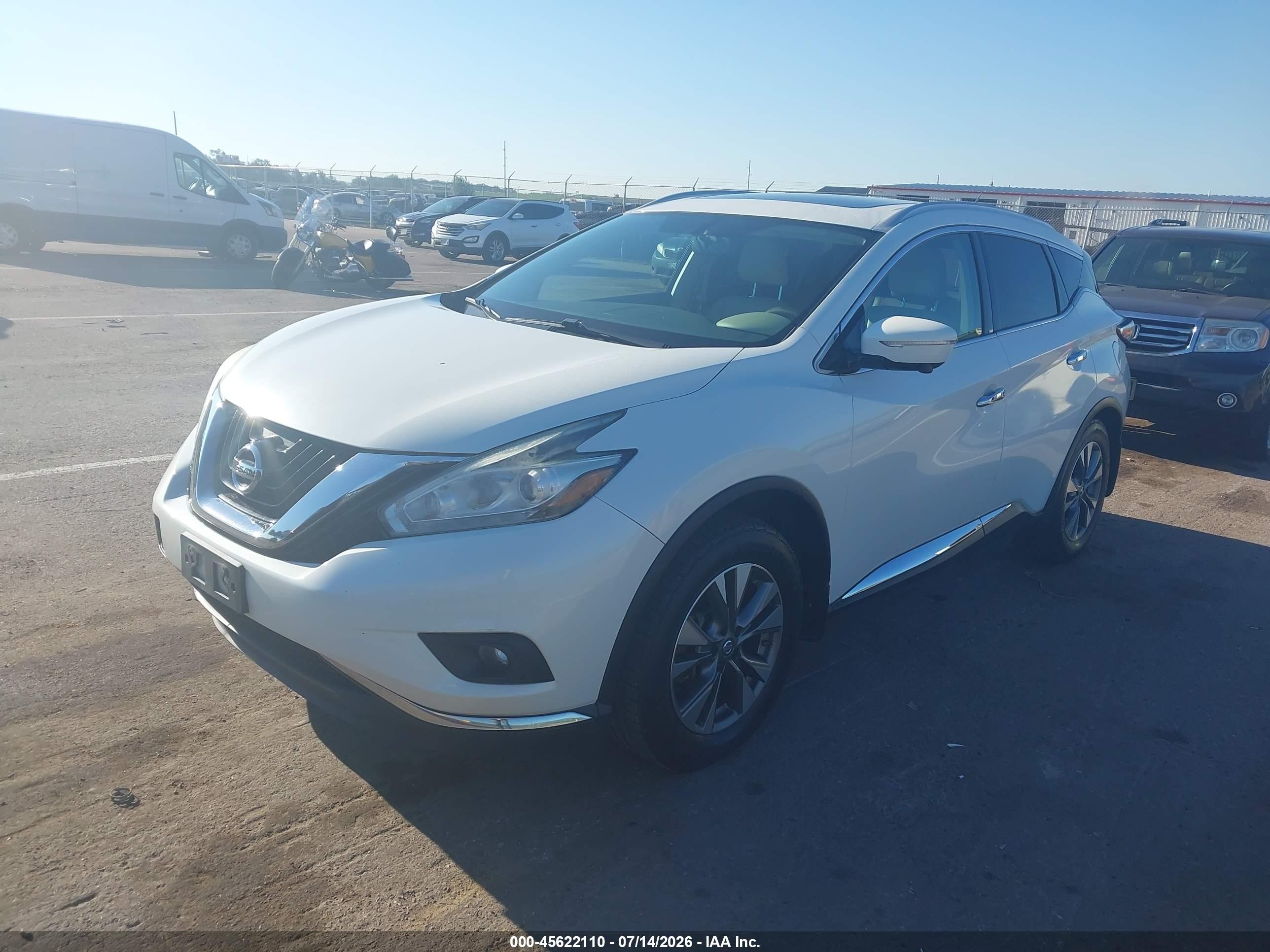 2015 Nissan Murano   White vin: 5N1AZ2MH2FN277472