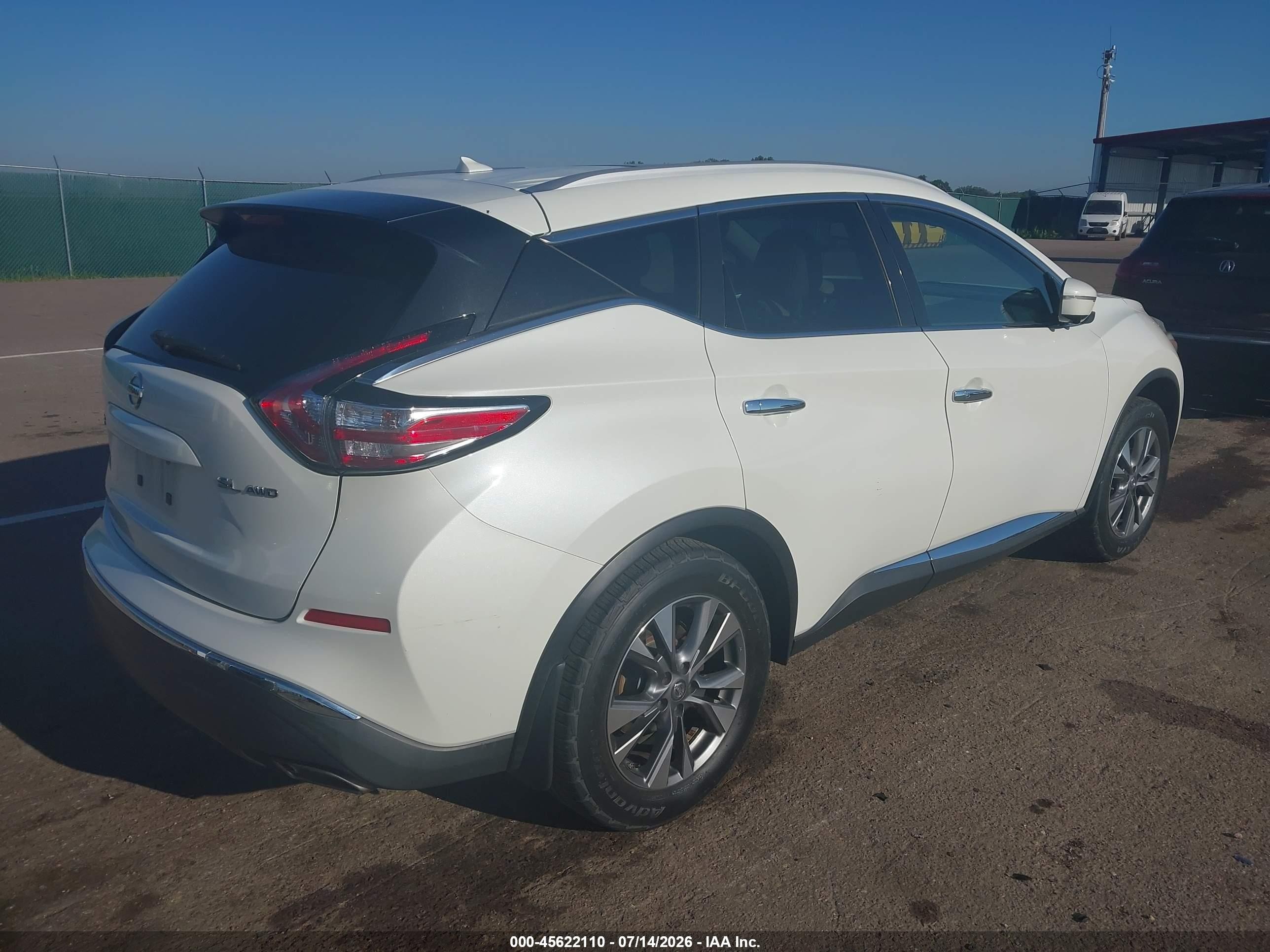 2015 Nissan Murano   White vin: 5N1AZ2MH2FN277472