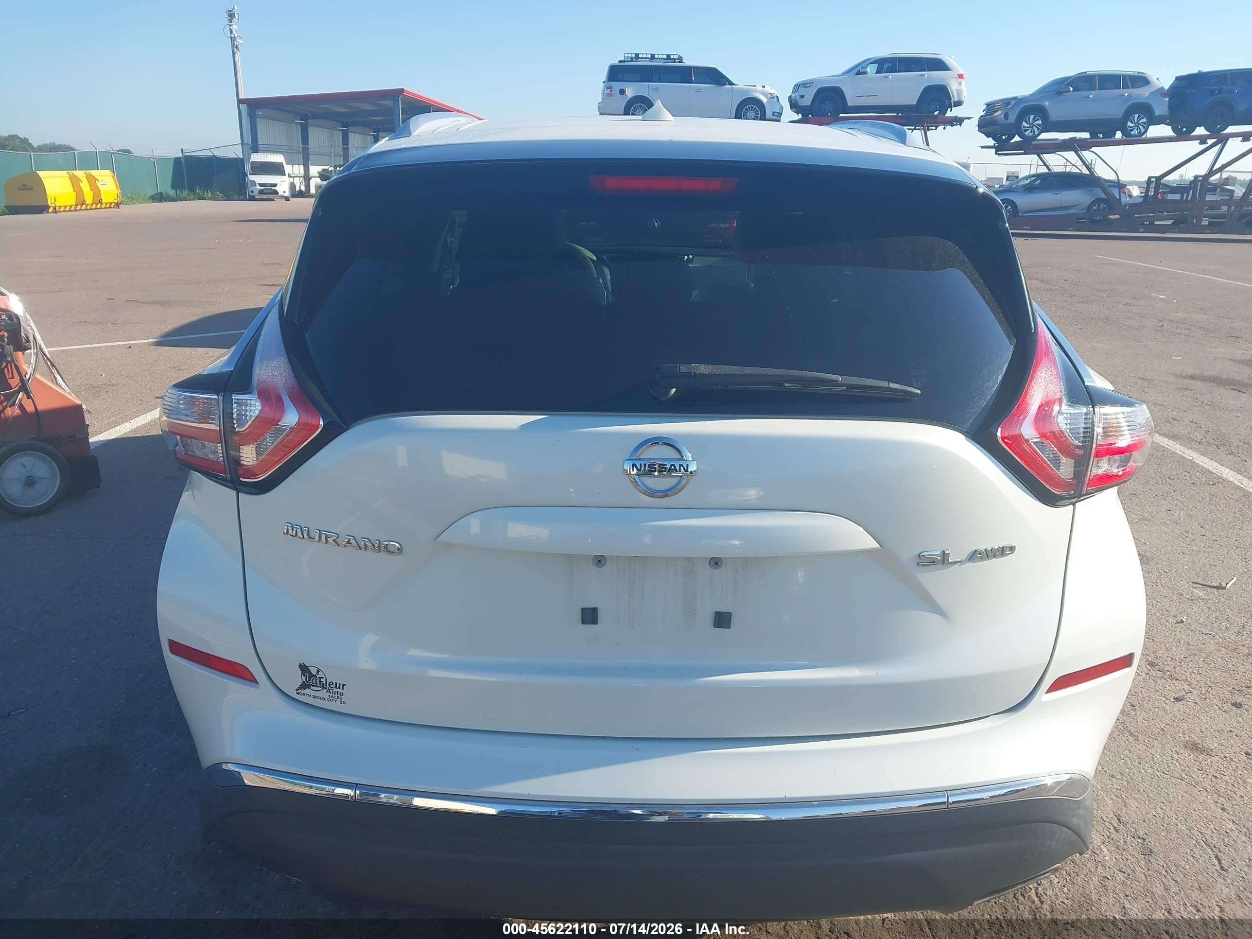 2015 Nissan Murano   White vin: 5N1AZ2MH2FN277472