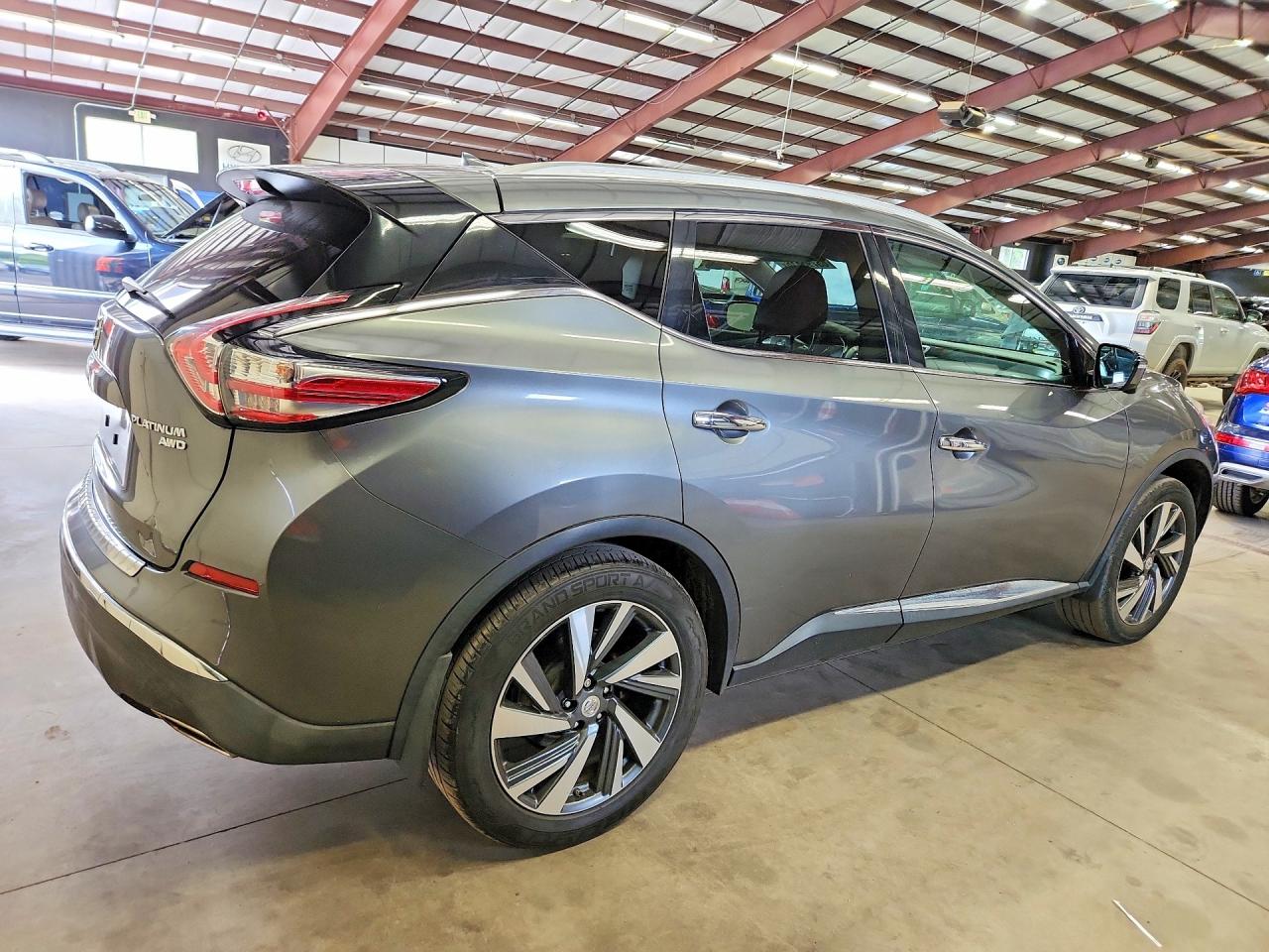 2015 Nissan Murano Platinum Gray vin: 5N1AZ2MH3FN209018