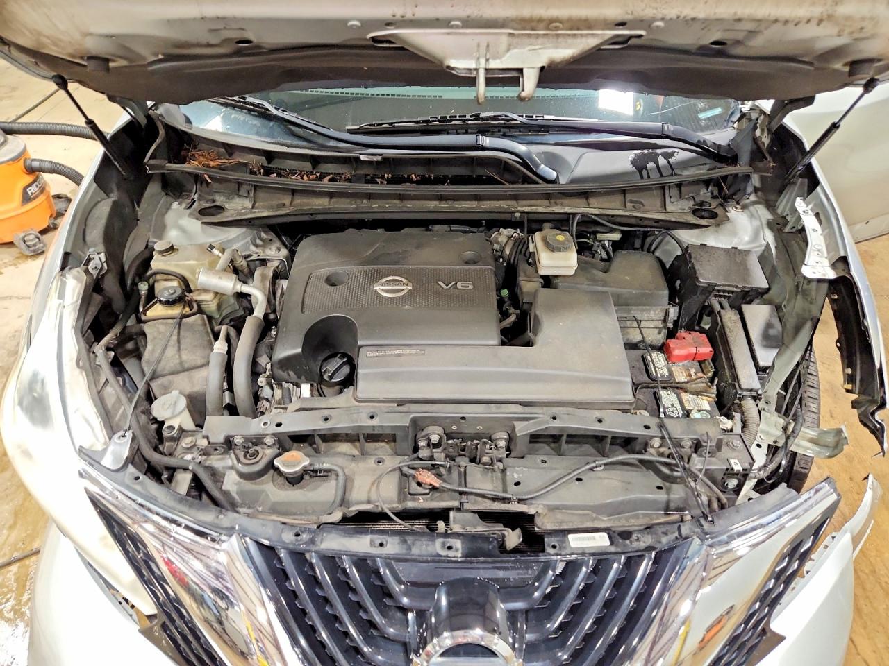 2015 Nissan Murano Sv Silver vin: 5N1AZ2MH3FN226630