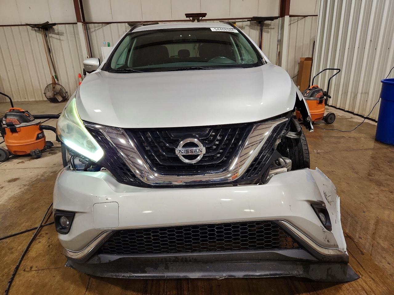 2015 Nissan Murano Sv Silver vin: 5N1AZ2MH3FN226630