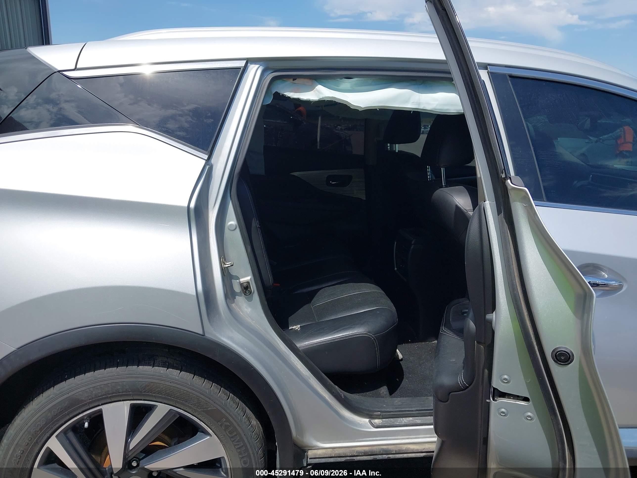 2015 Nissan Murano Platinum Серебряный vin: 5N1AZ2MH3FN227938
