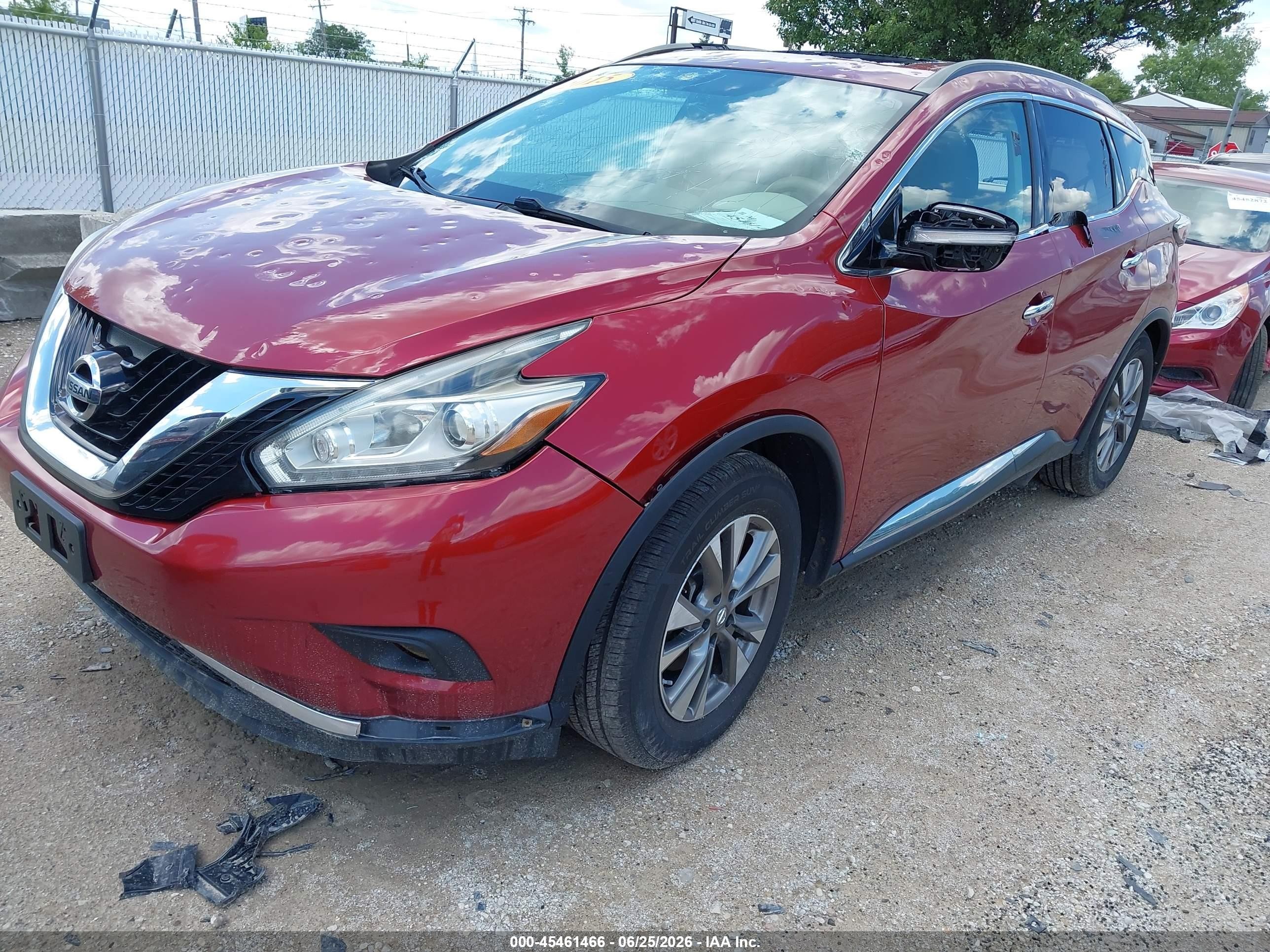 2015 Nissan Murano Sv Red vin: 5N1AZ2MH3FN240267