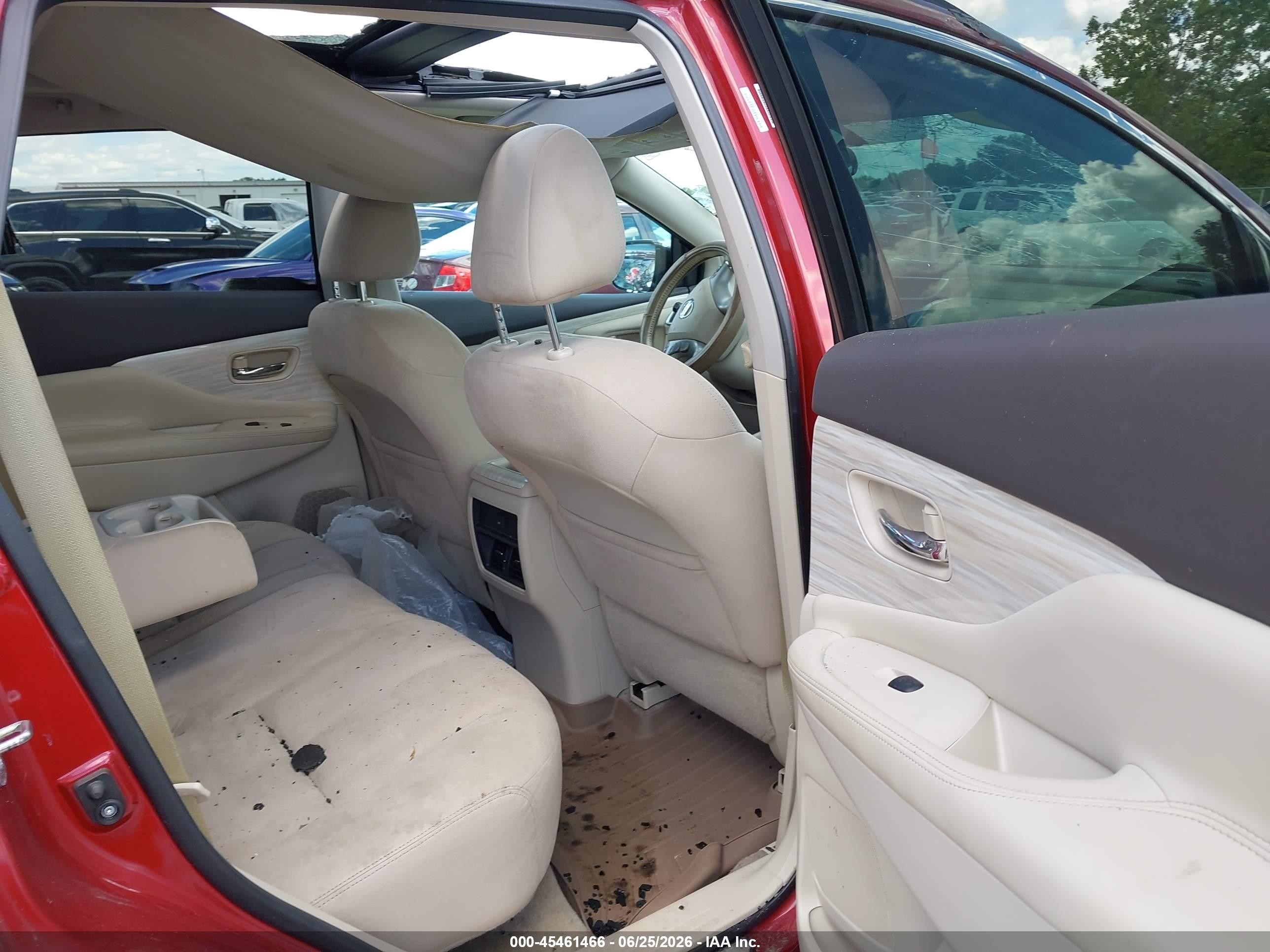 2015 Nissan Murano Sv Red vin: 5N1AZ2MH3FN240267