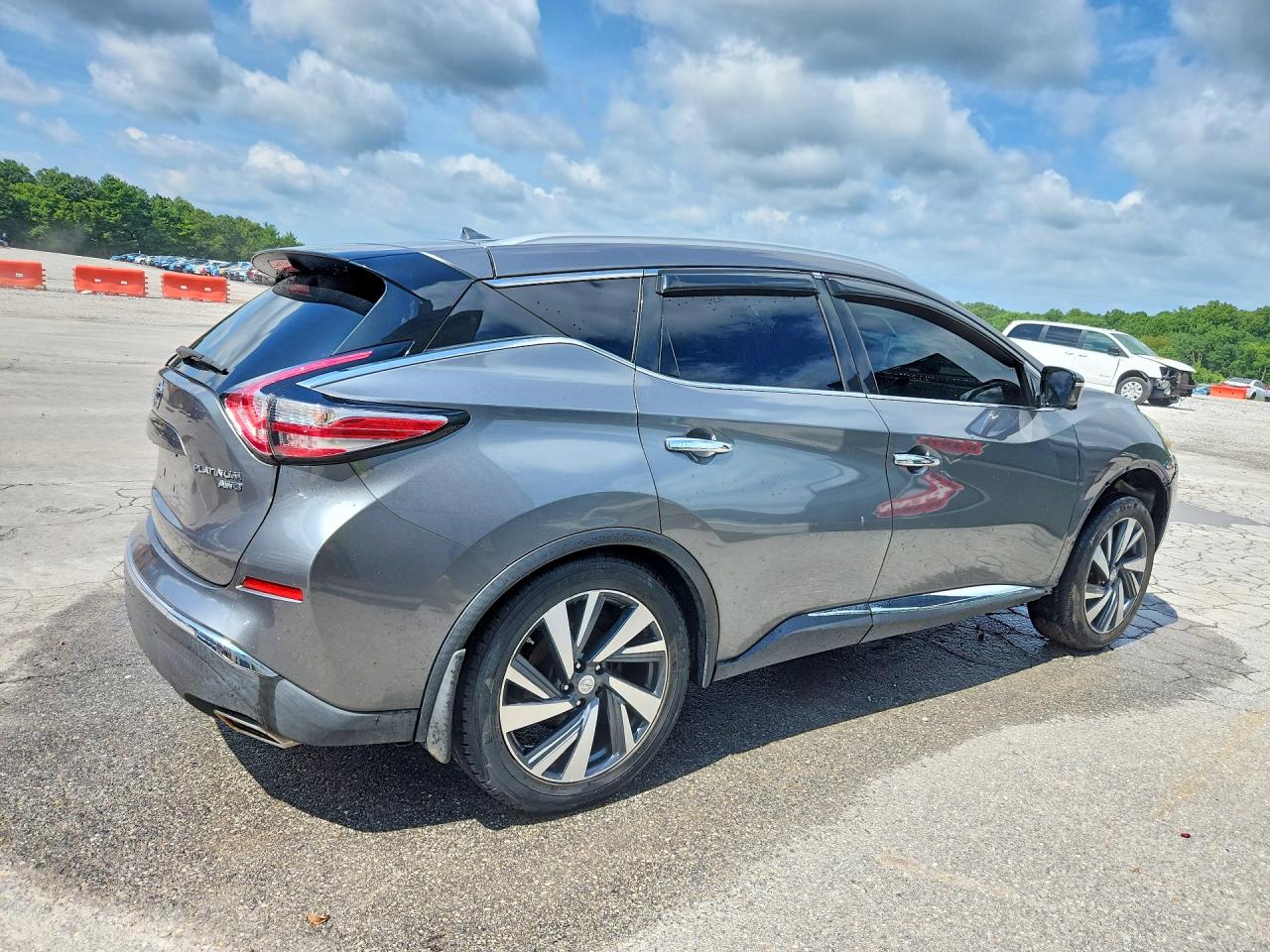 2015 Nissan Murano Platinum Gray vin: 5N1AZ2MH3FN255075