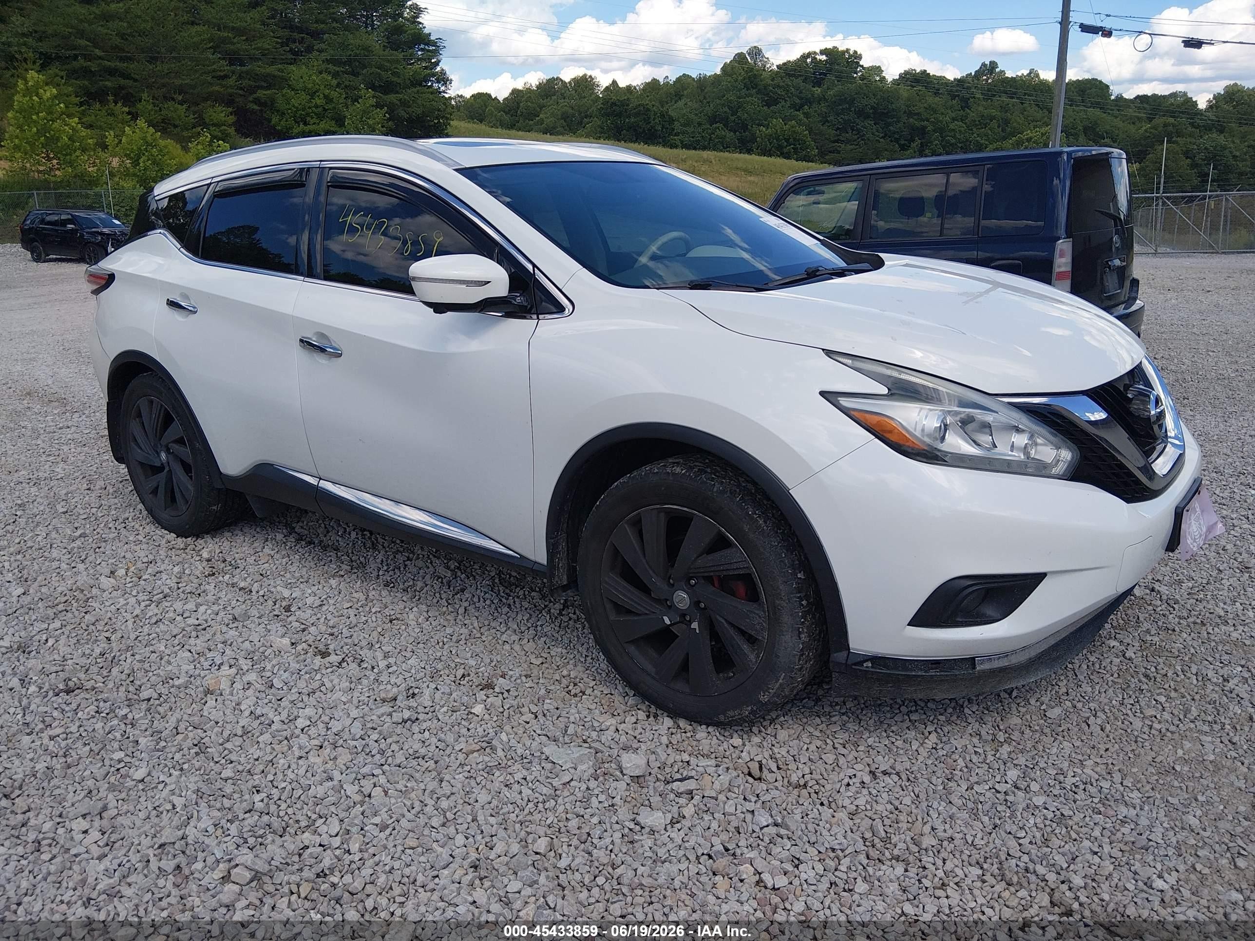 2015 Nissan Murano Platinum White vin: 5N1AZ2MH4FN282530
