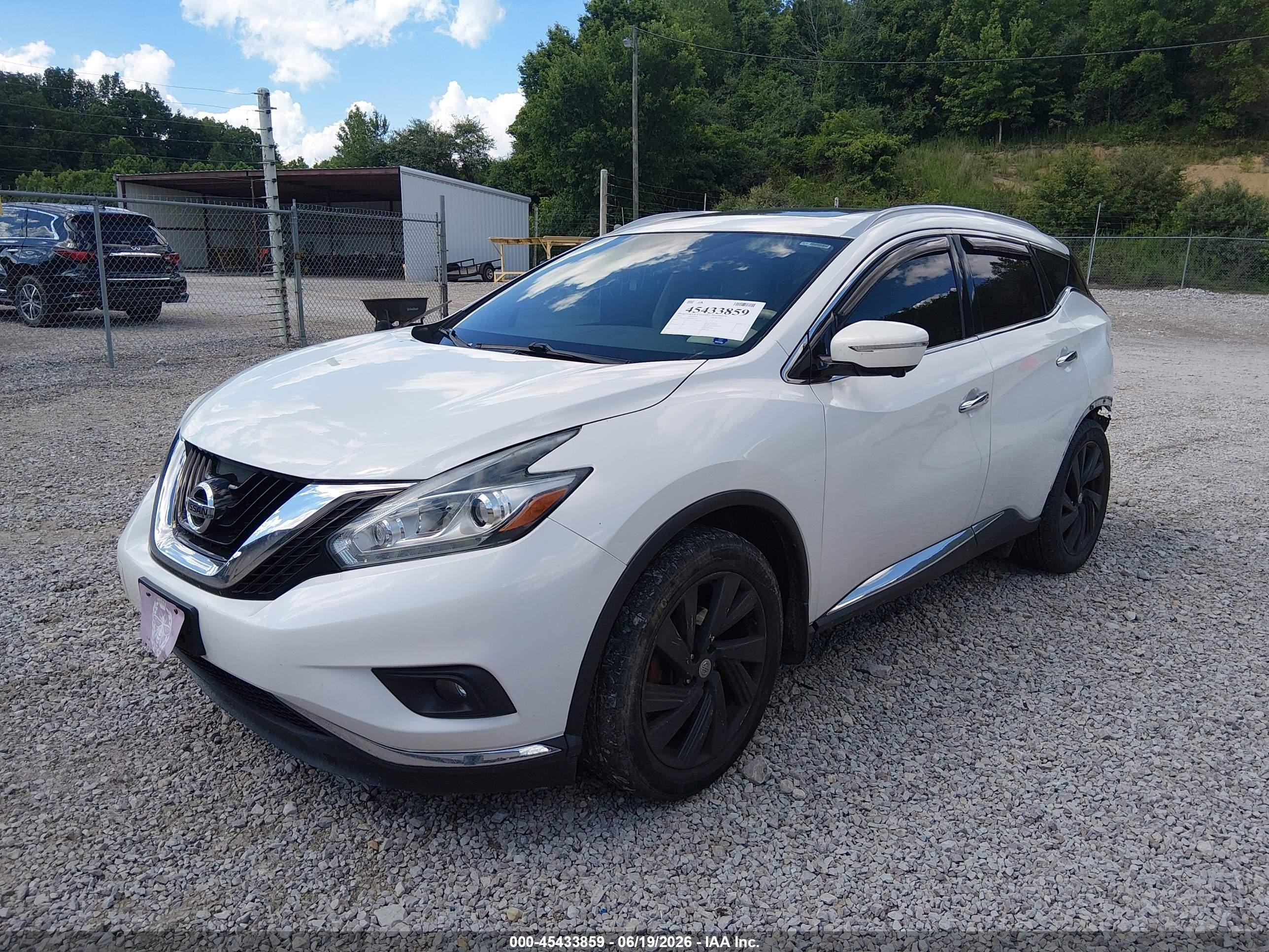 2015 Nissan Murano Platinum White vin: 5N1AZ2MH4FN282530
